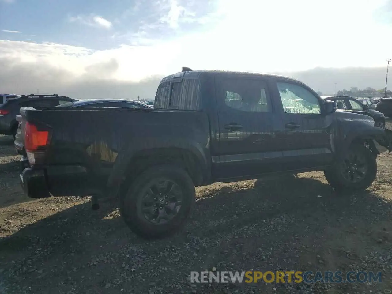 3 Photograph of a damaged car 3TYAZ5CN9MT002500 TOYOTA TACOMA 2021