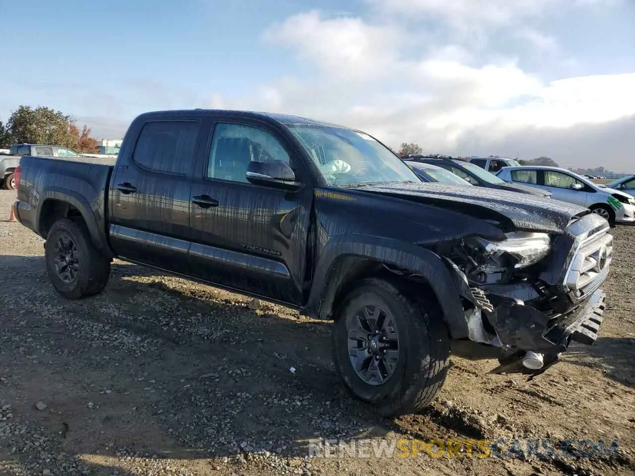 4 Photograph of a damaged car 3TYAZ5CN9MT002500 TOYOTA TACOMA 2021
