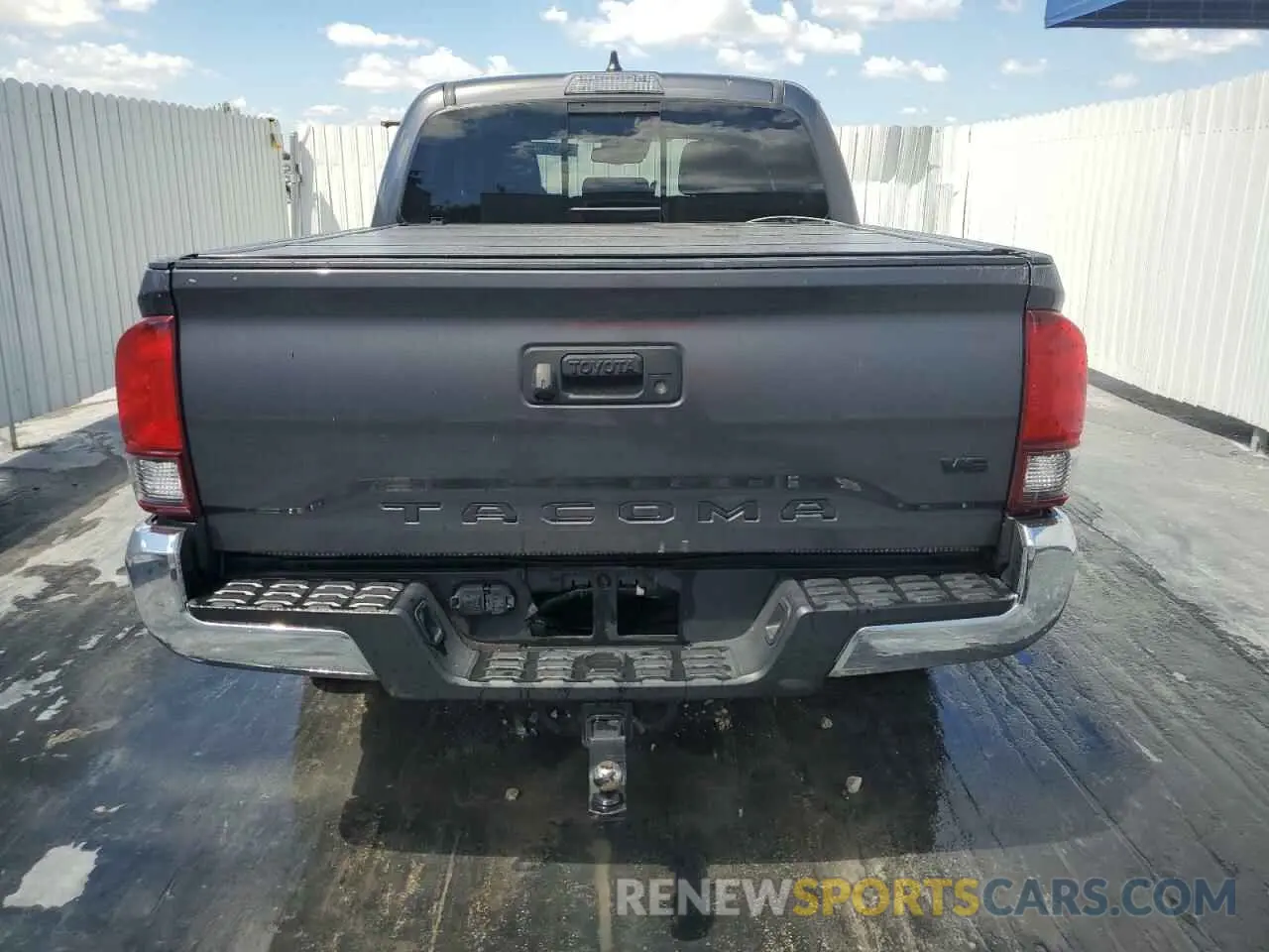6 Photograph of a damaged car 3TYAZ5CN9MT003372 TOYOTA TACOMA 2021