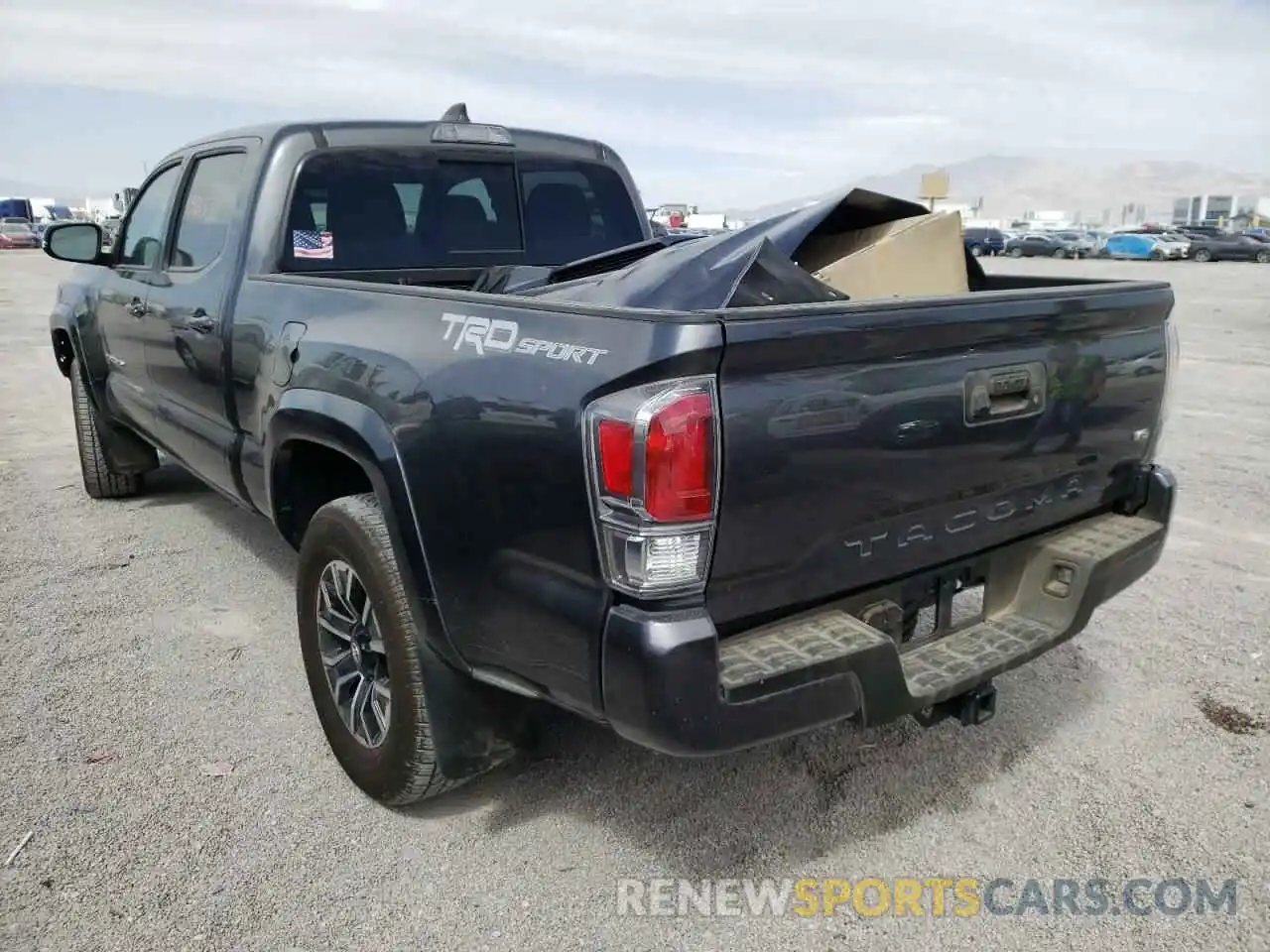 3 Photograph of a damaged car 3TYBZ5DN5MT000083 TOYOTA TACOMA 2021