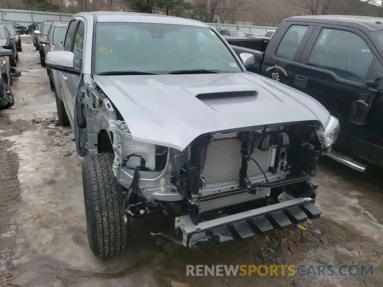 9 Photograph of a damaged car 3TYCZ5AN0MT044405 TOYOTA TACOMA 2021