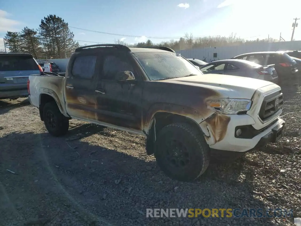 4 Photograph of a damaged car 3TYCZ5AN1MT011073 TOYOTA TACOMA 2021