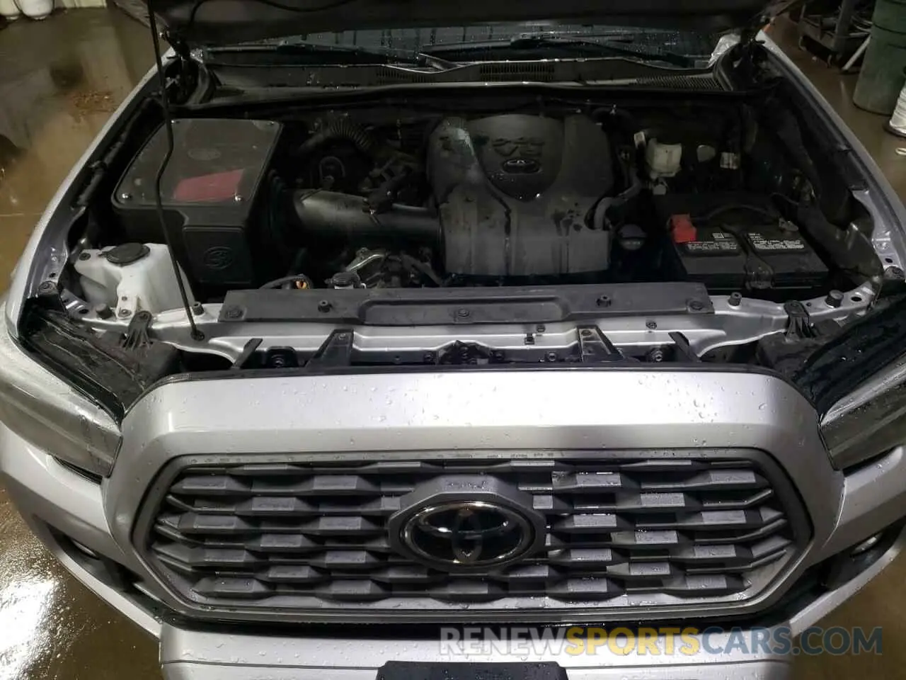 11 Photograph of a damaged car 3TYCZ5AN1MT041559 TOYOTA TACOMA 2021