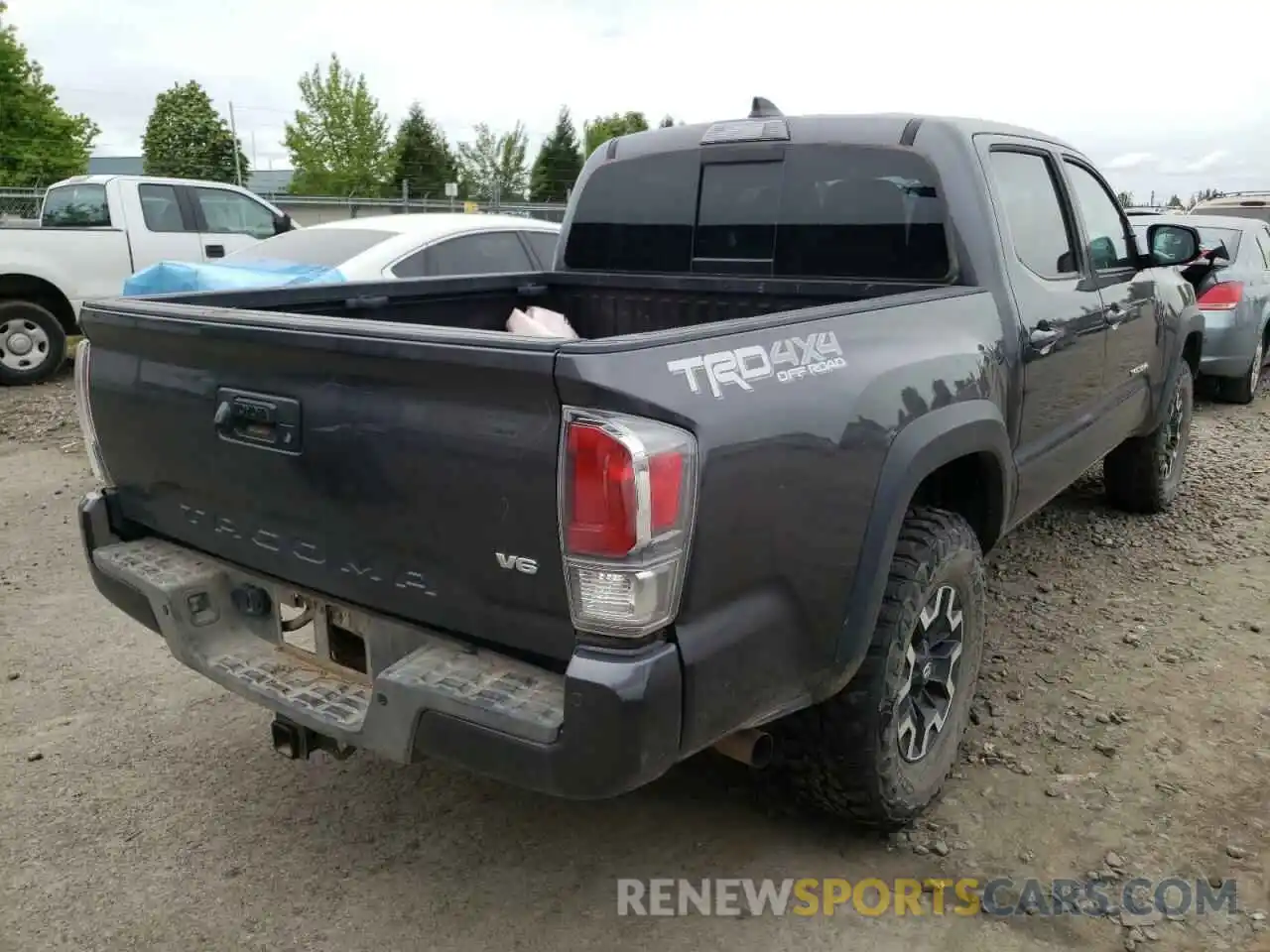 4 Photograph of a damaged car 3TYCZ5AN2MT028027 TOYOTA TACOMA 2021