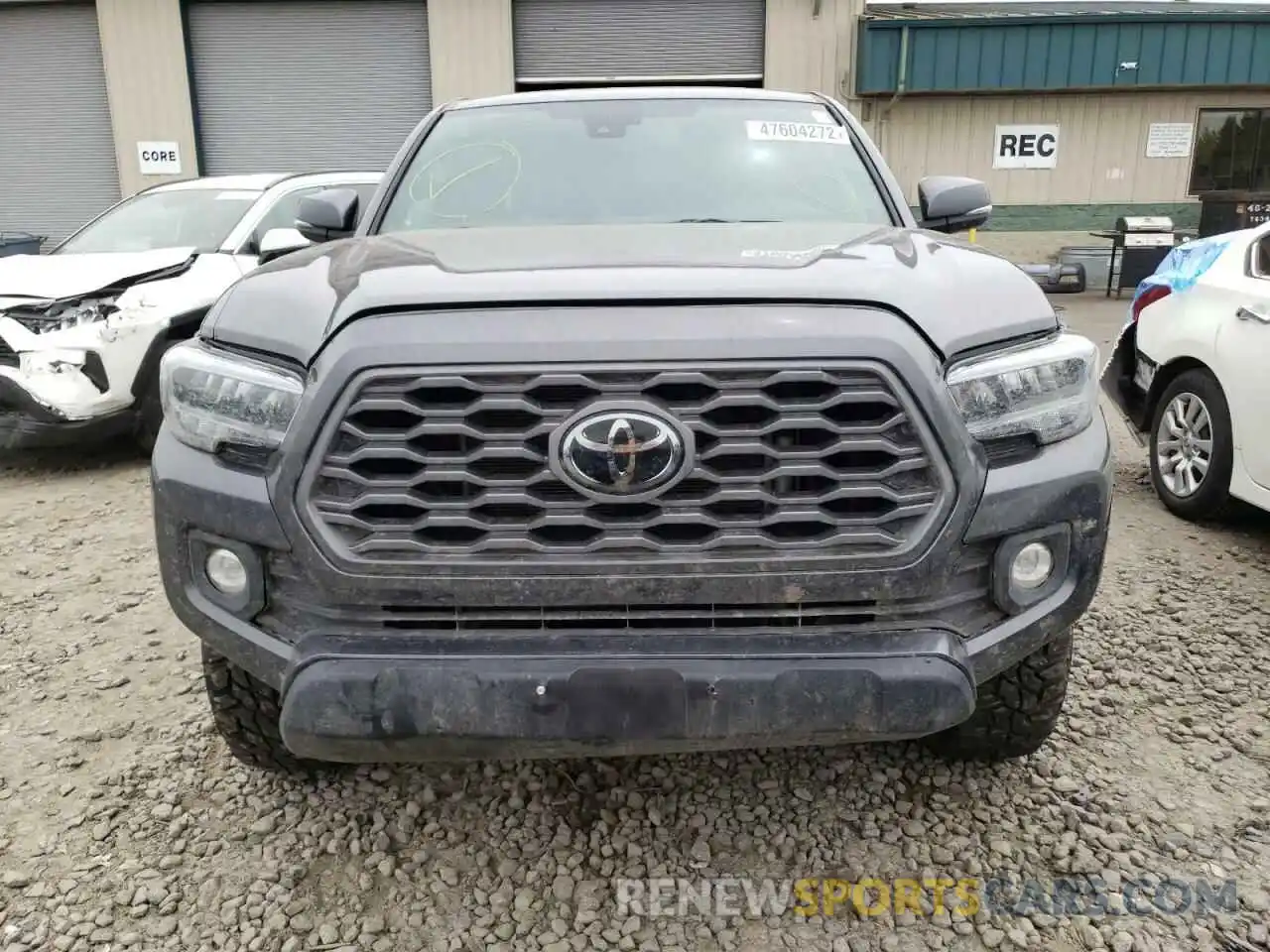 9 Photograph of a damaged car 3TYCZ5AN2MT028027 TOYOTA TACOMA 2021