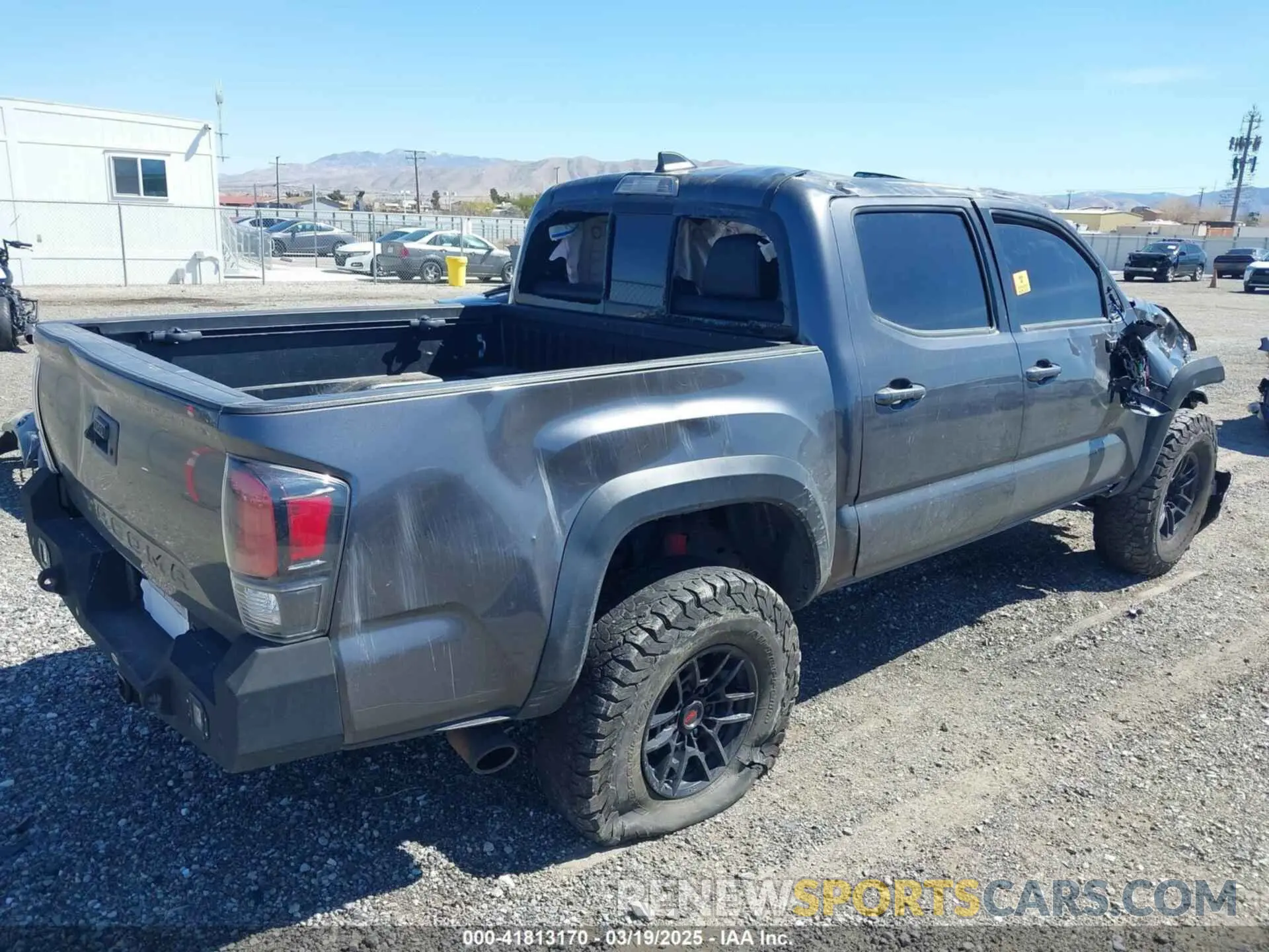 4 Photograph of a damaged car 3TYCZ5AN2MT036564 TOYOTA TACOMA 2021