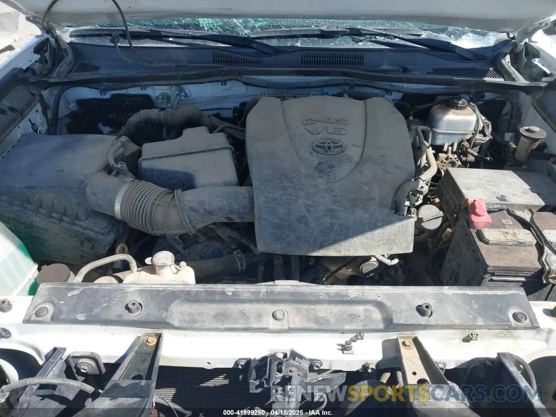 10 Photograph of a damaged car 3TYCZ5AN3MT052496 TOYOTA TACOMA 2021