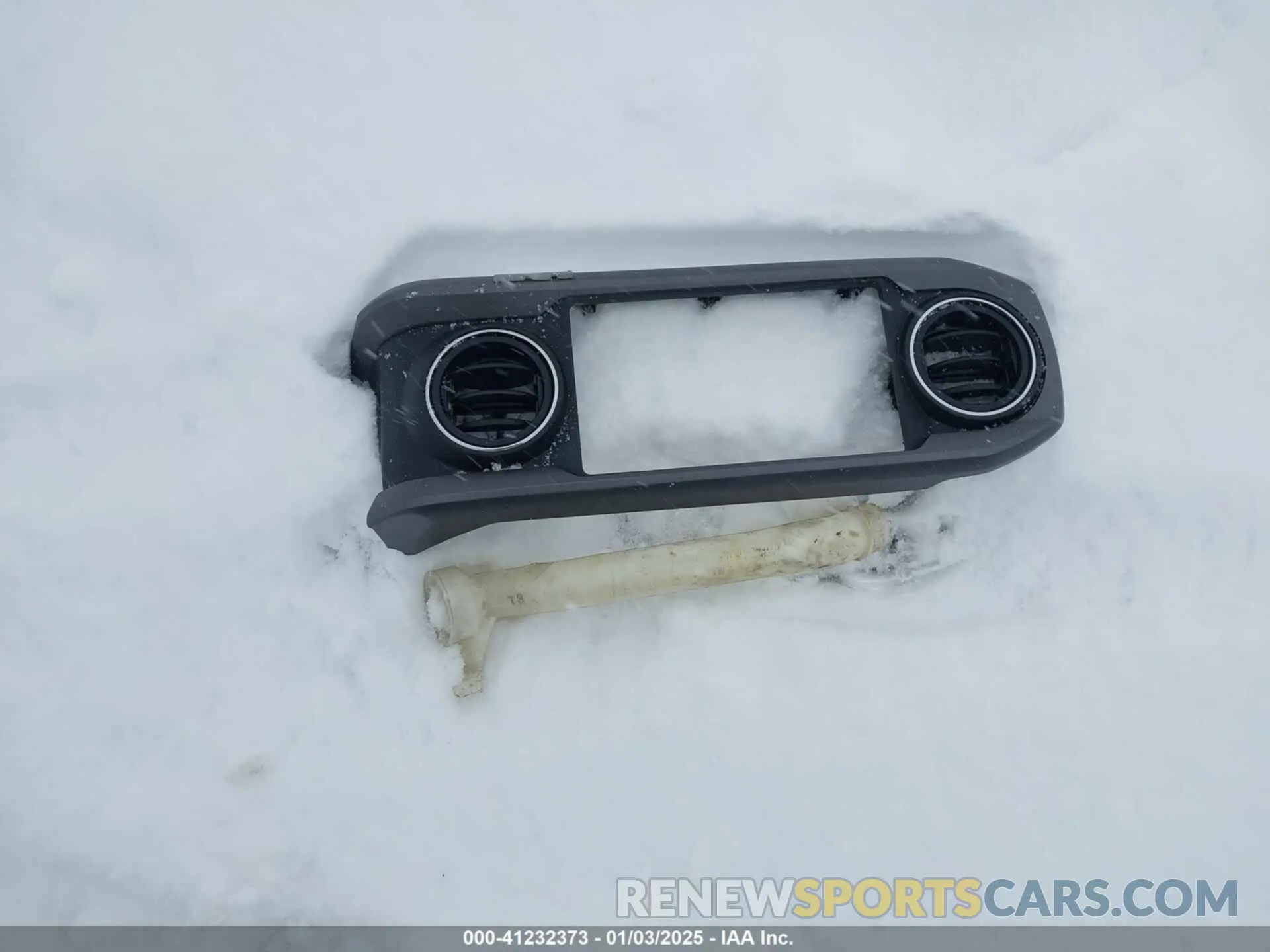 12 Photograph of a damaged car 3TYCZ5AN4MT029566 TOYOTA TACOMA 2021