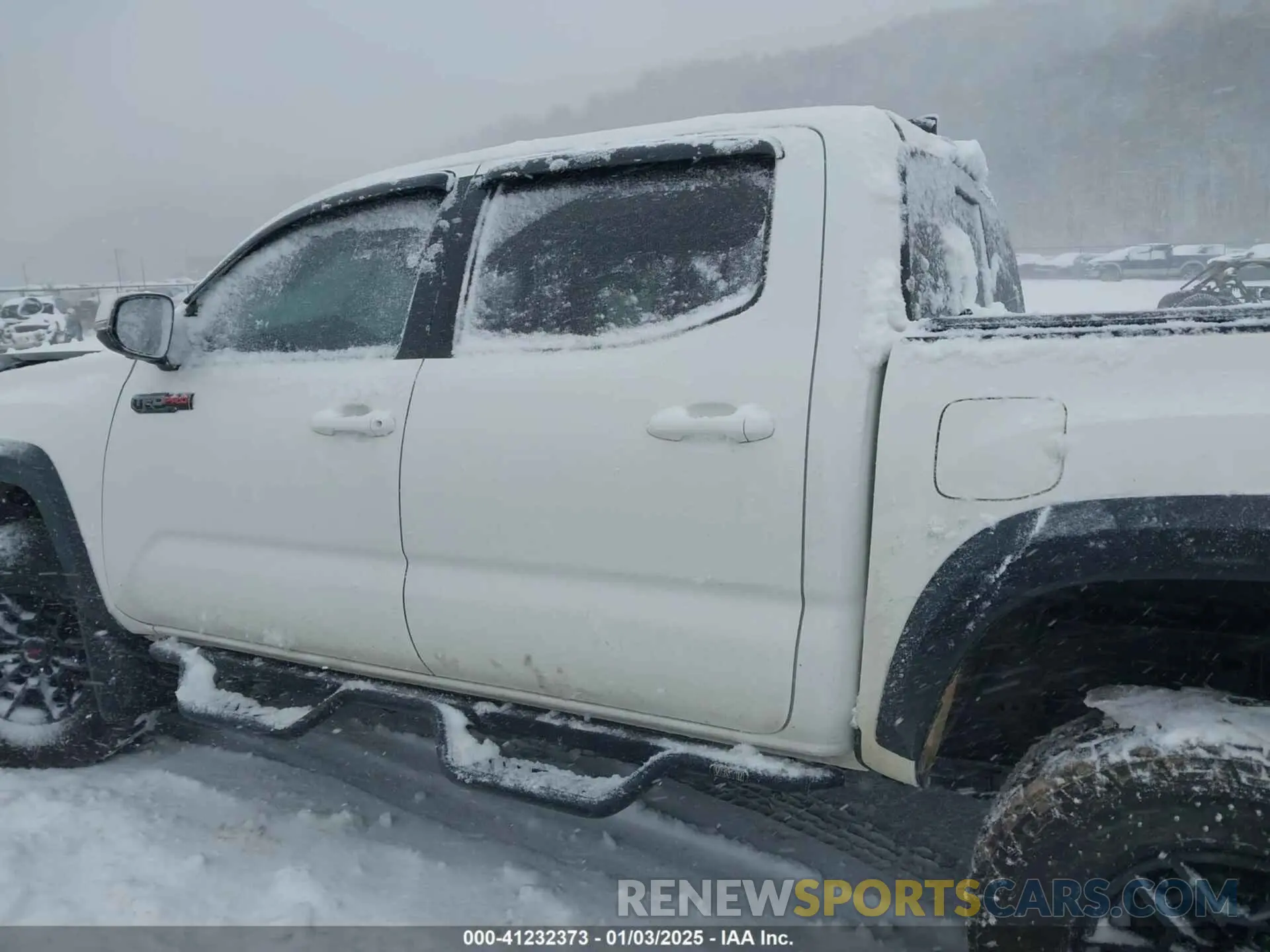 15 Photograph of a damaged car 3TYCZ5AN4MT029566 TOYOTA TACOMA 2021