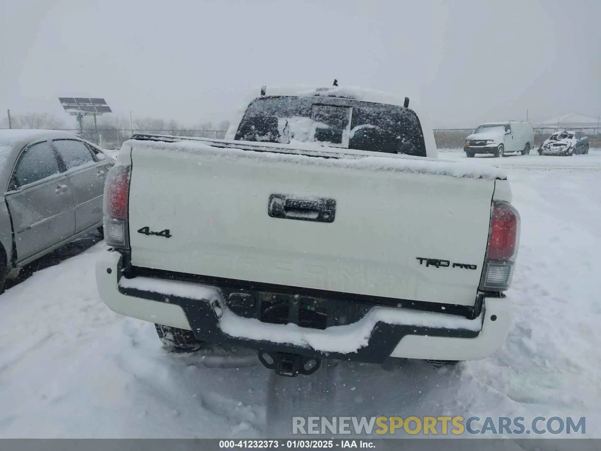 17 Photograph of a damaged car 3TYCZ5AN4MT029566 TOYOTA TACOMA 2021