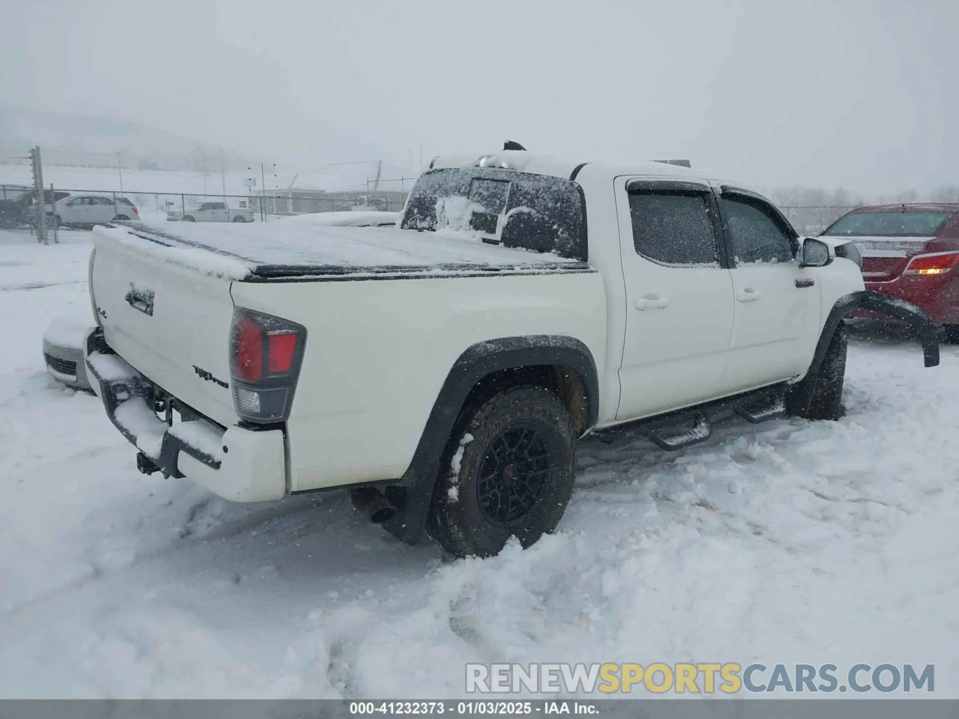 4 Photograph of a damaged car 3TYCZ5AN4MT029566 TOYOTA TACOMA 2021