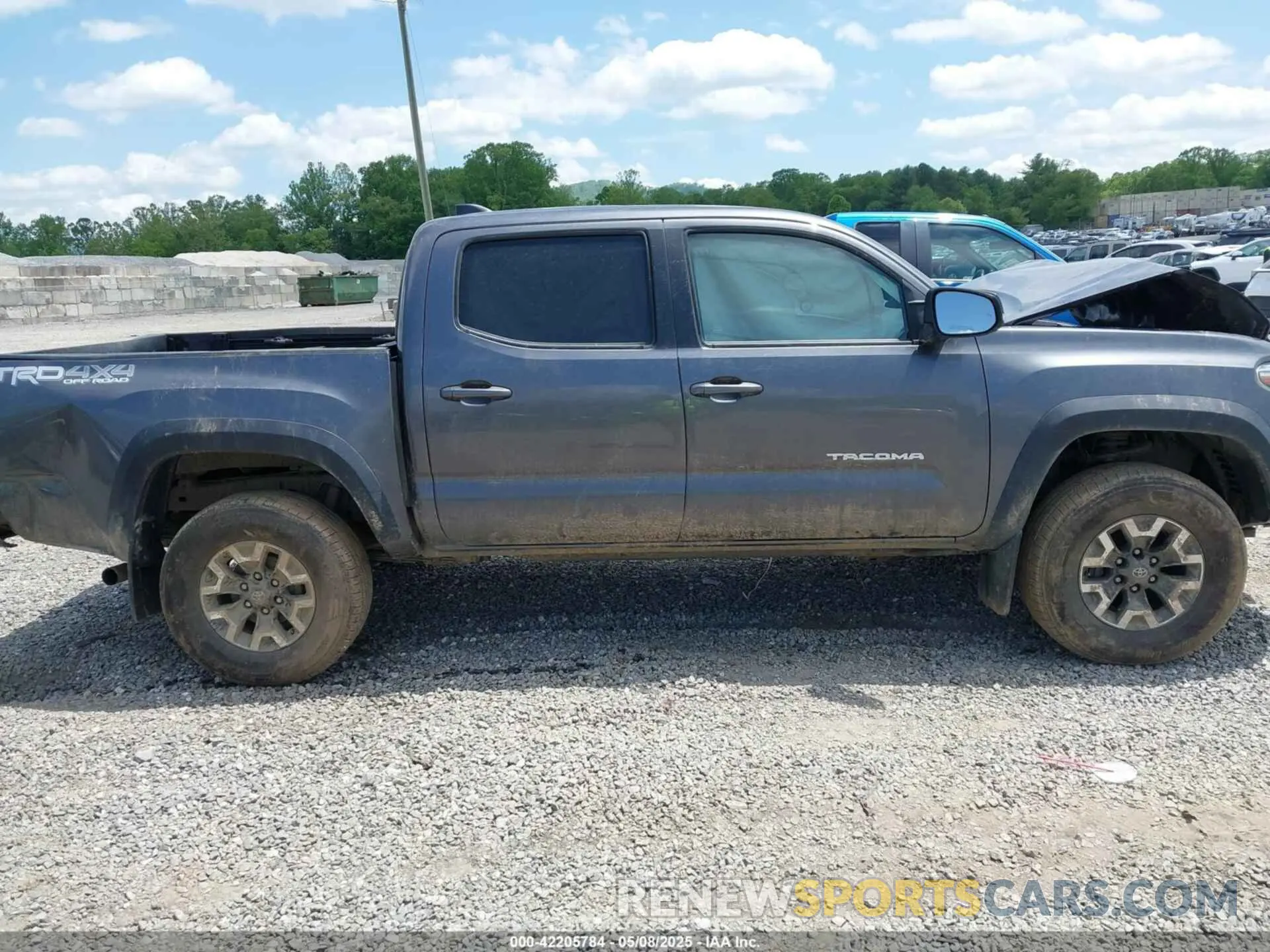 13 Photograph of a damaged car 3TYCZ5AN4MT049607 TOYOTA TACOMA 2021