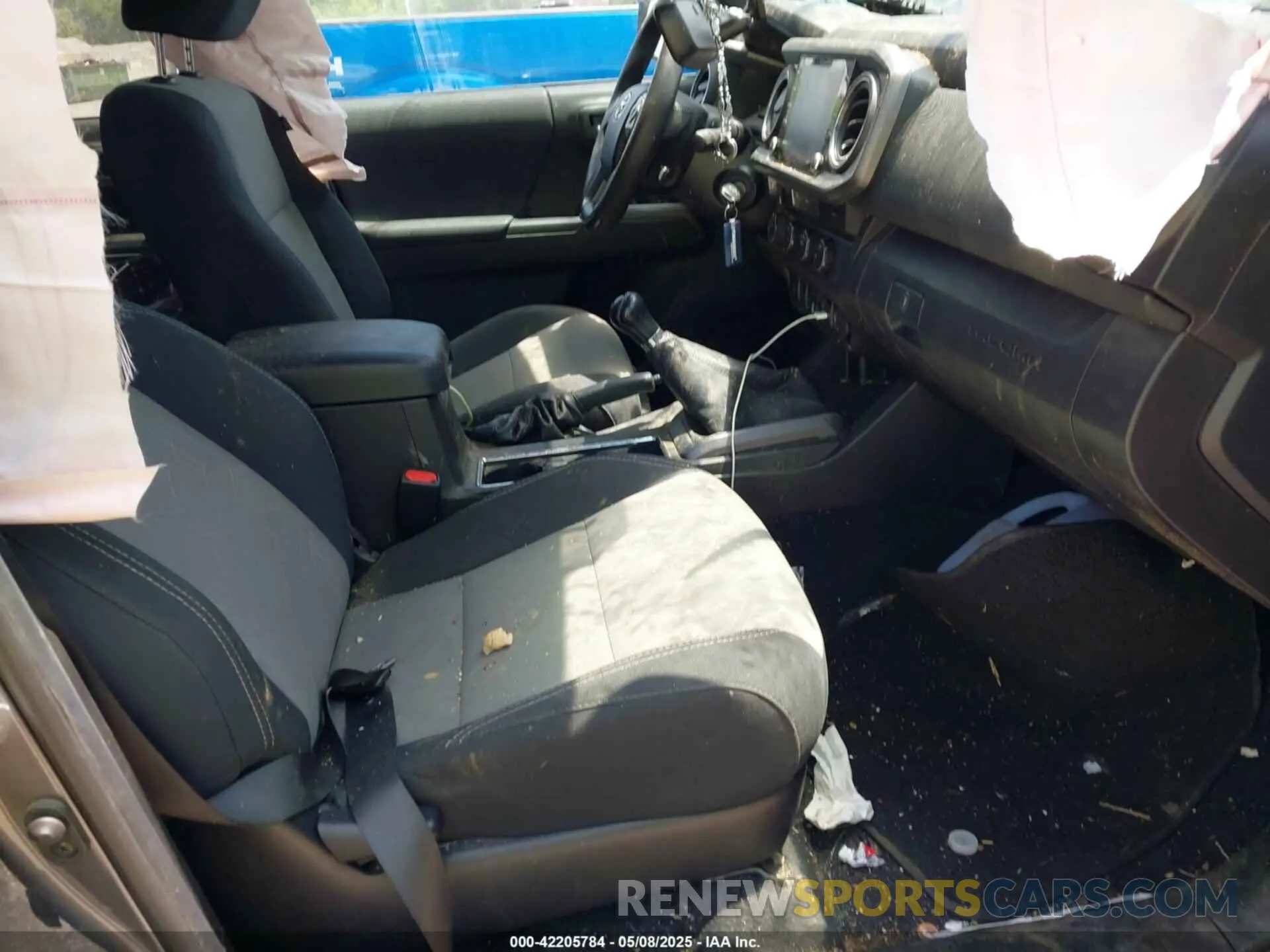 5 Photograph of a damaged car 3TYCZ5AN4MT049607 TOYOTA TACOMA 2021