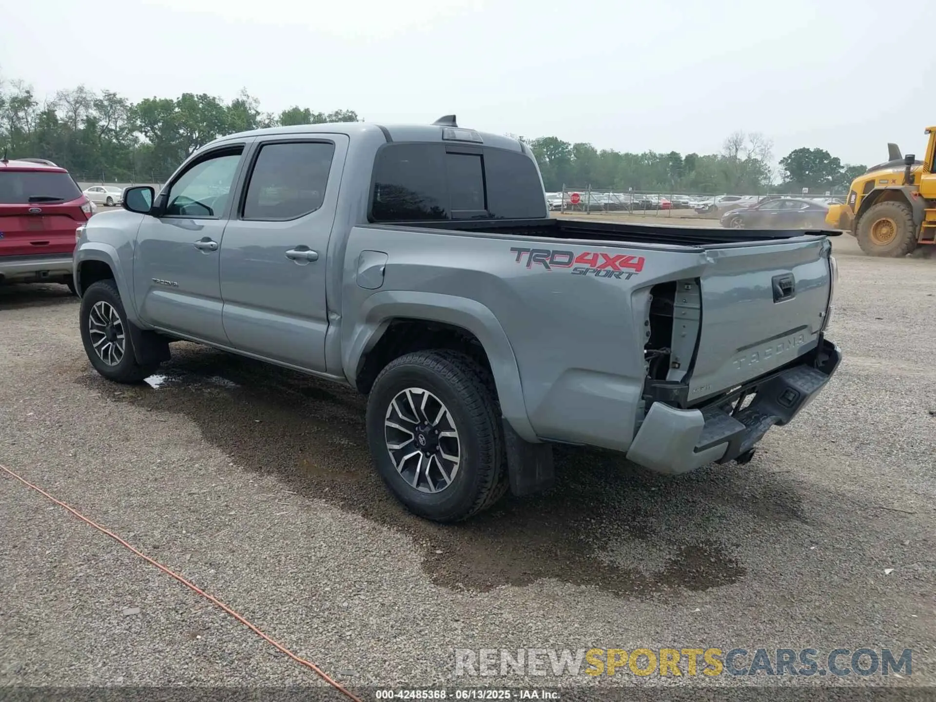 3 Photograph of a damaged car 3TYCZ5AN5MT030404 TOYOTA TACOMA 2021