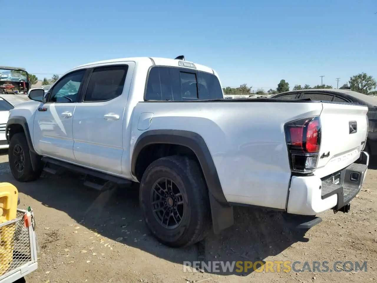 2 Photograph of a damaged car 3TYCZ5AN5MT041936 TOYOTA TACOMA 2021