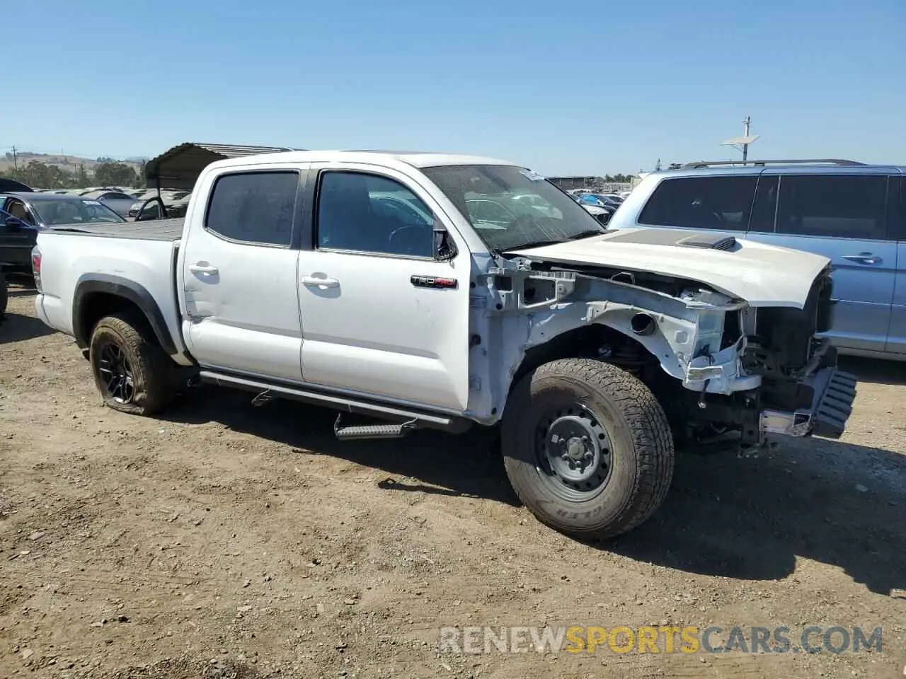 4 Photograph of a damaged car 3TYCZ5AN5MT041936 TOYOTA TACOMA 2021
