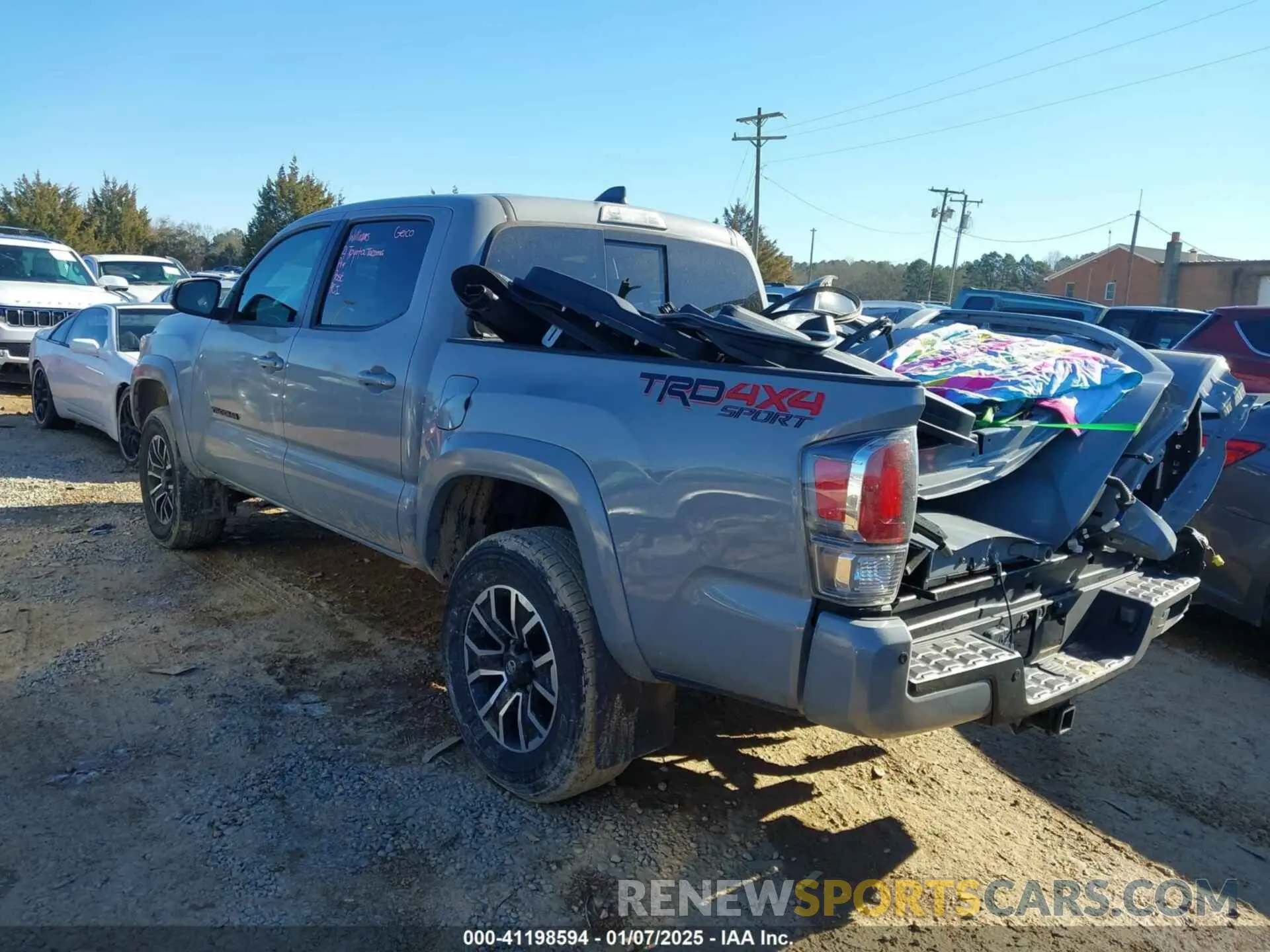 3 Photograph of a damaged car 3TYCZ5AN6MT044375 TOYOTA TACOMA 2021