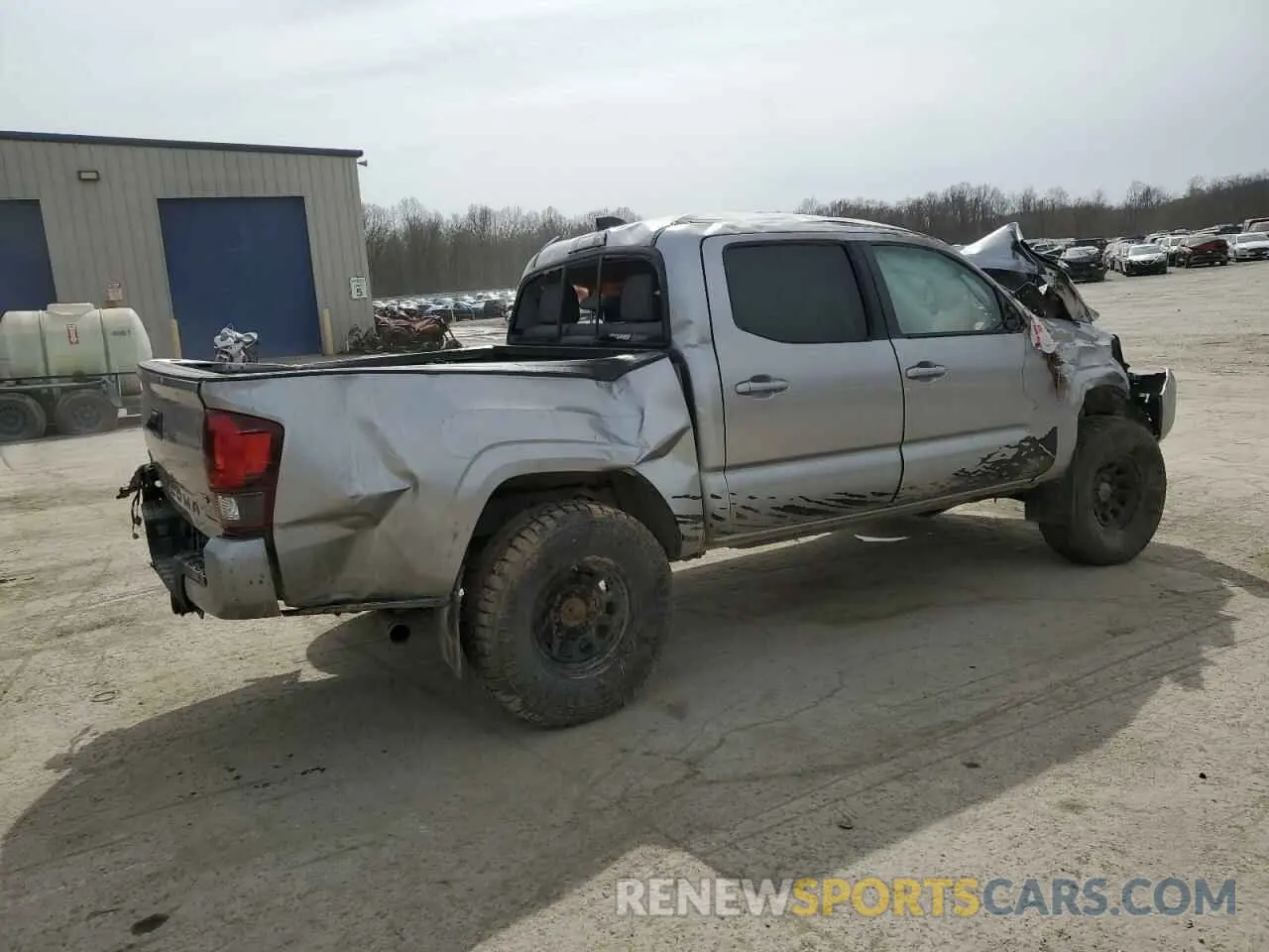 3 Photograph of a damaged car 3TYCZ5AN7MT025351 TOYOTA TACOMA 2021