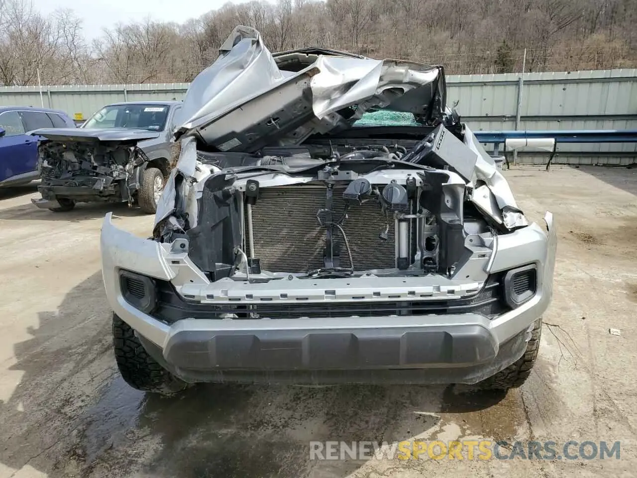 5 Photograph of a damaged car 3TYCZ5AN7MT025351 TOYOTA TACOMA 2021