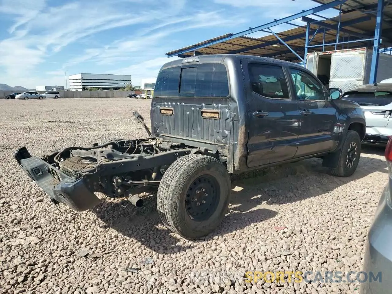 3 Photograph of a damaged car 3TYCZ5AN7MT040366 TOYOTA TACOMA 2021