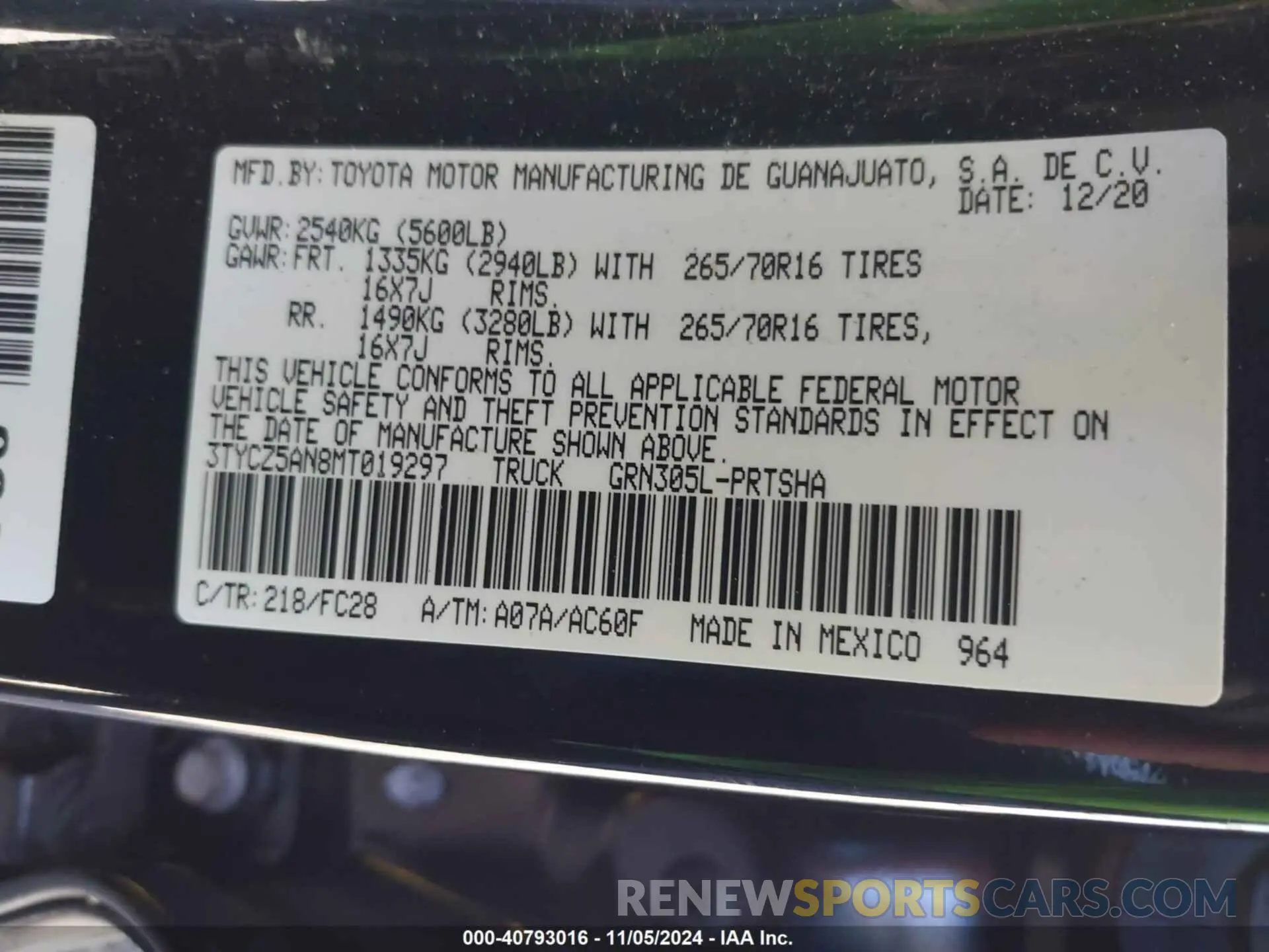 9 Photograph of a damaged car 3TYCZ5AN8MT019297 TOYOTA TACOMA 2021