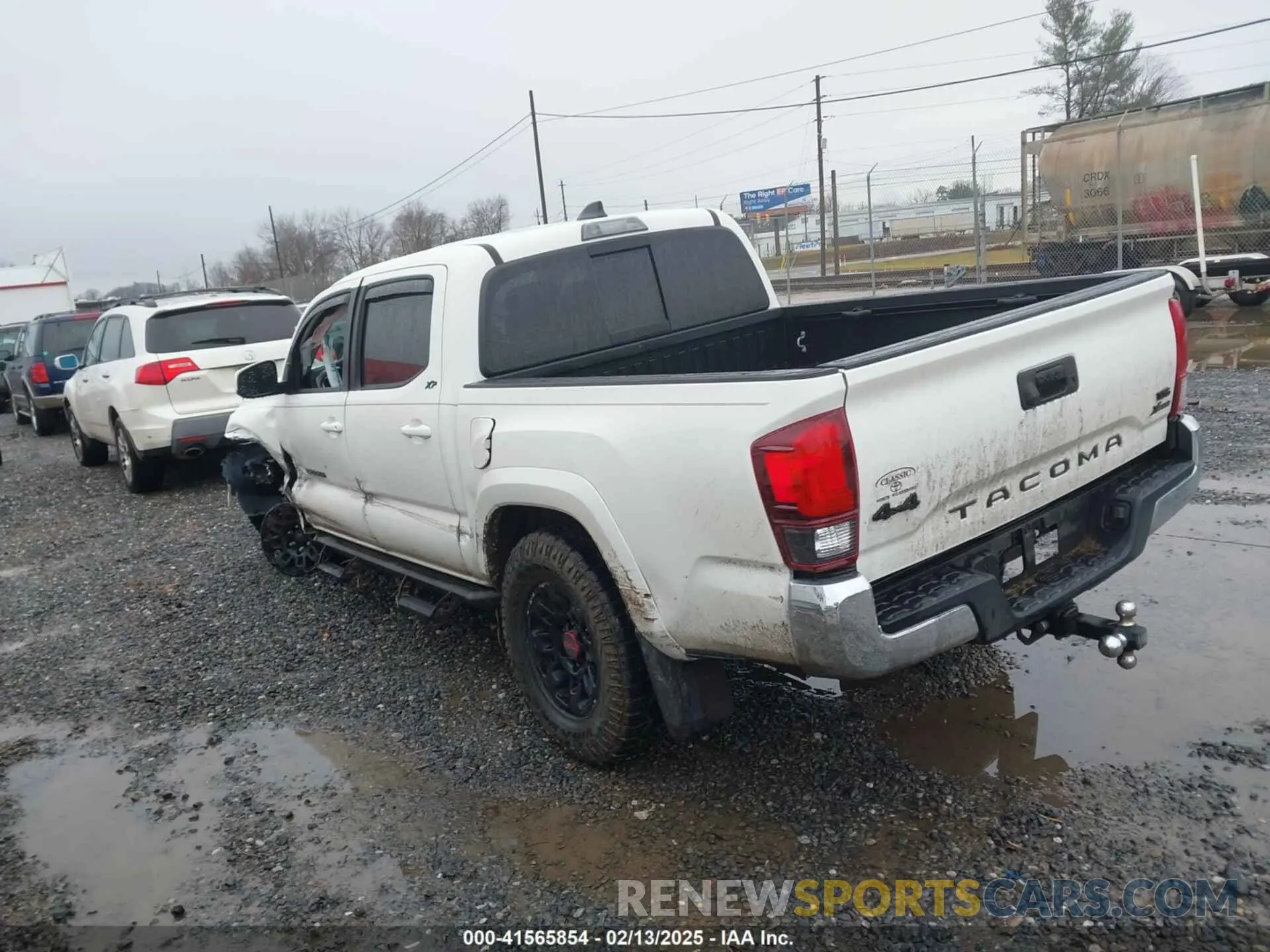 3 Photograph of a damaged car 3TYCZ5AN8MT027724 TOYOTA TACOMA 2021