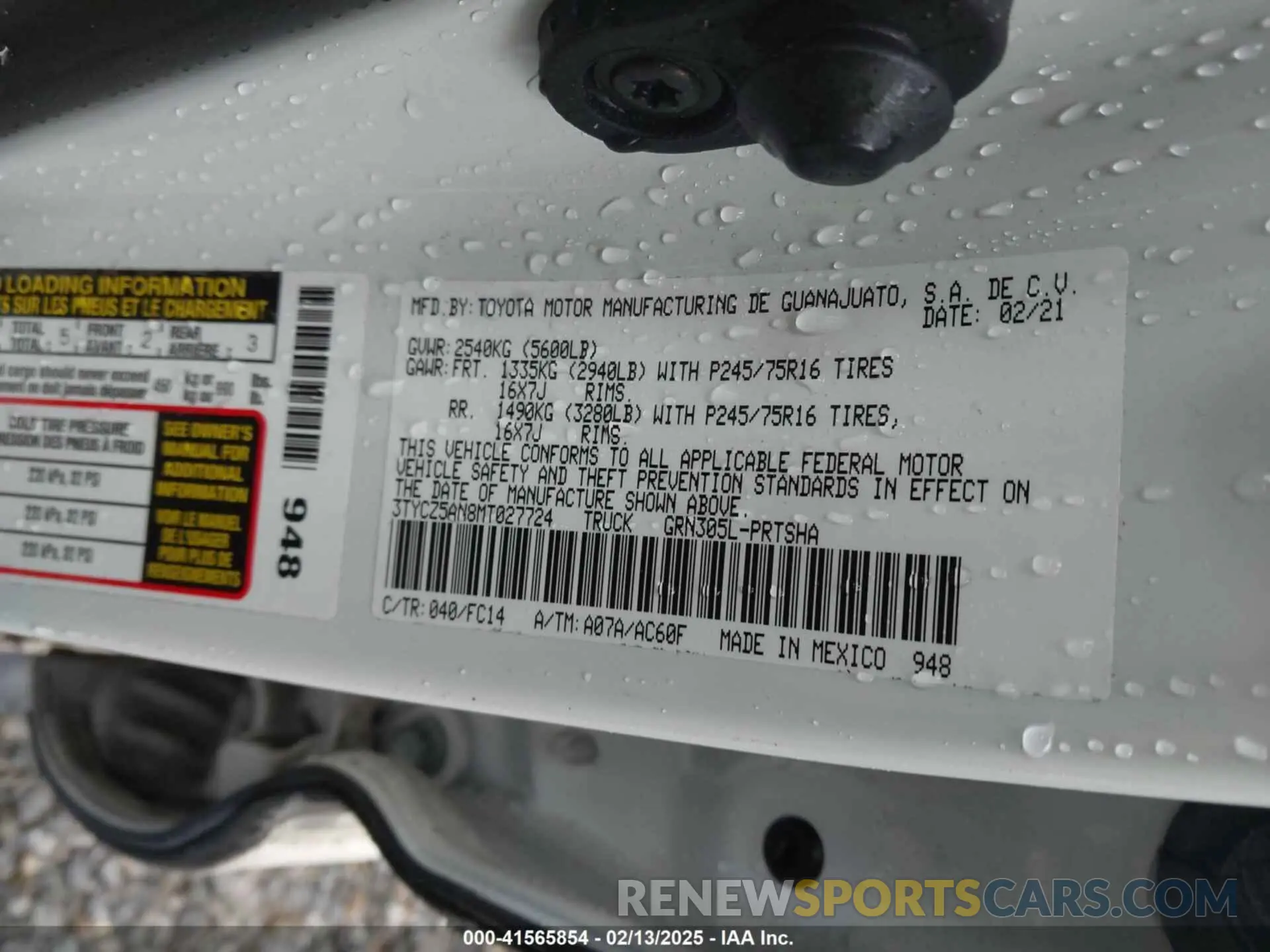 9 Photograph of a damaged car 3TYCZ5AN8MT027724 TOYOTA TACOMA 2021