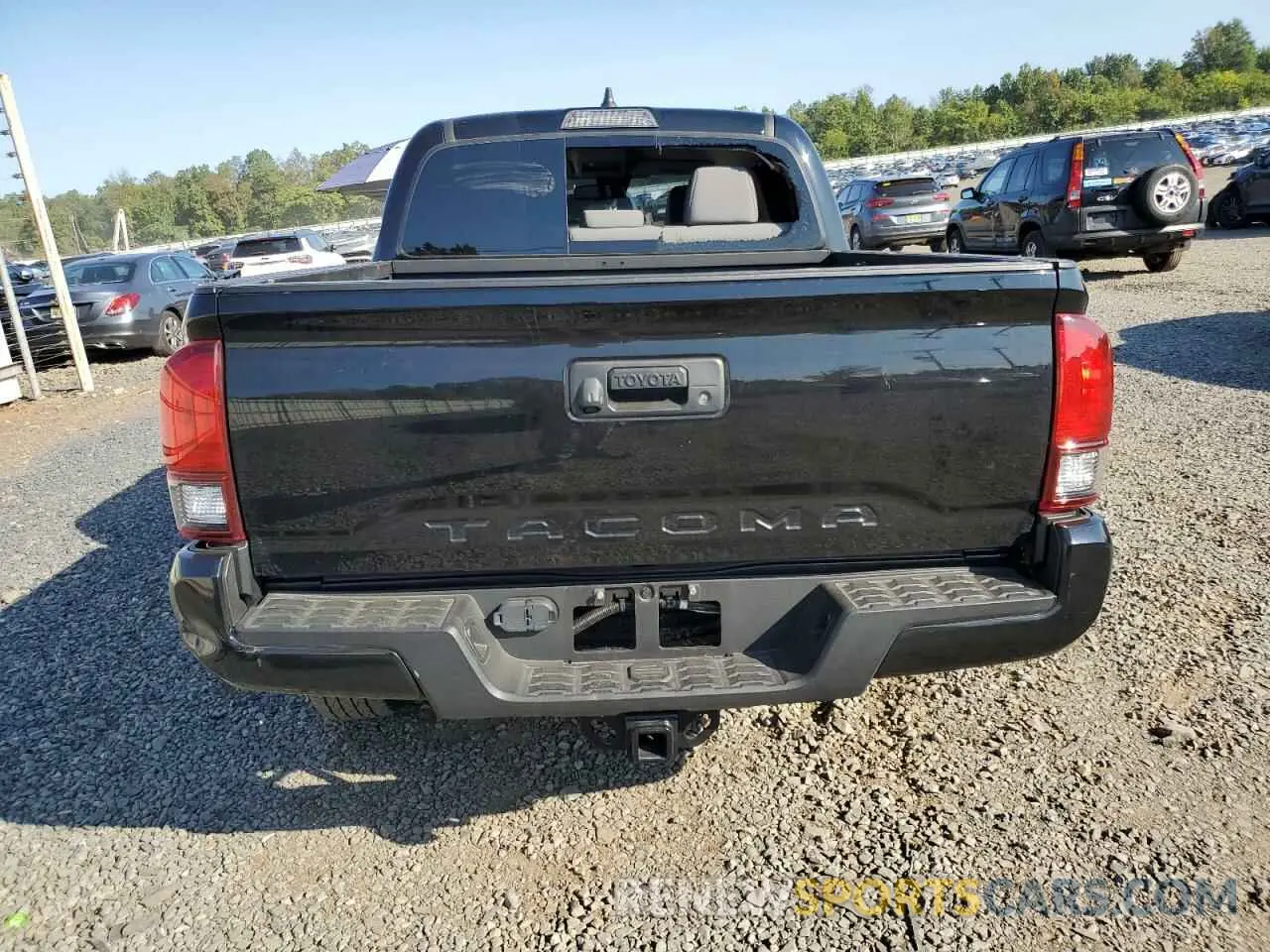 6 Photograph of a damaged car 3TYCZ5AN8MT038884 TOYOTA TACOMA 2021