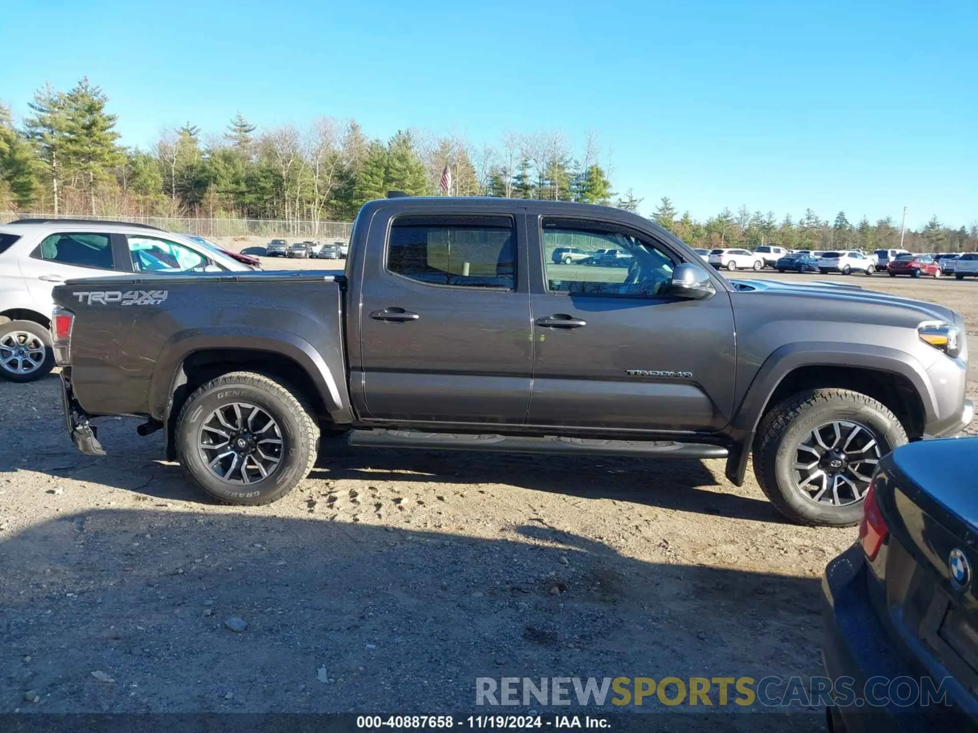 14 Photograph of a damaged car 3TYCZ5AN9MT013718 TOYOTA TACOMA 2021