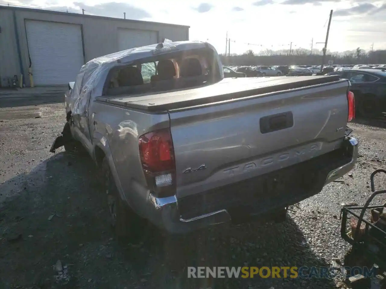 3 Photograph of a damaged car 3TYCZ5AN9MT024749 TOYOTA TACOMA 2021