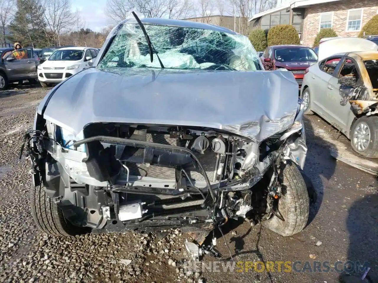 9 Photograph of a damaged car 3TYCZ5AN9MT024749 TOYOTA TACOMA 2021