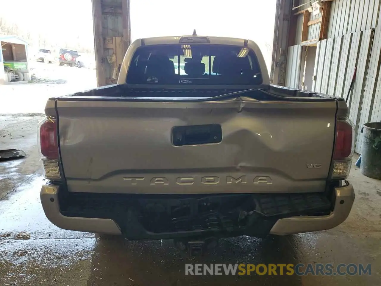 6 Photograph of a damaged car 3TYCZ5ANXMT031760 TOYOTA TACOMA 2021