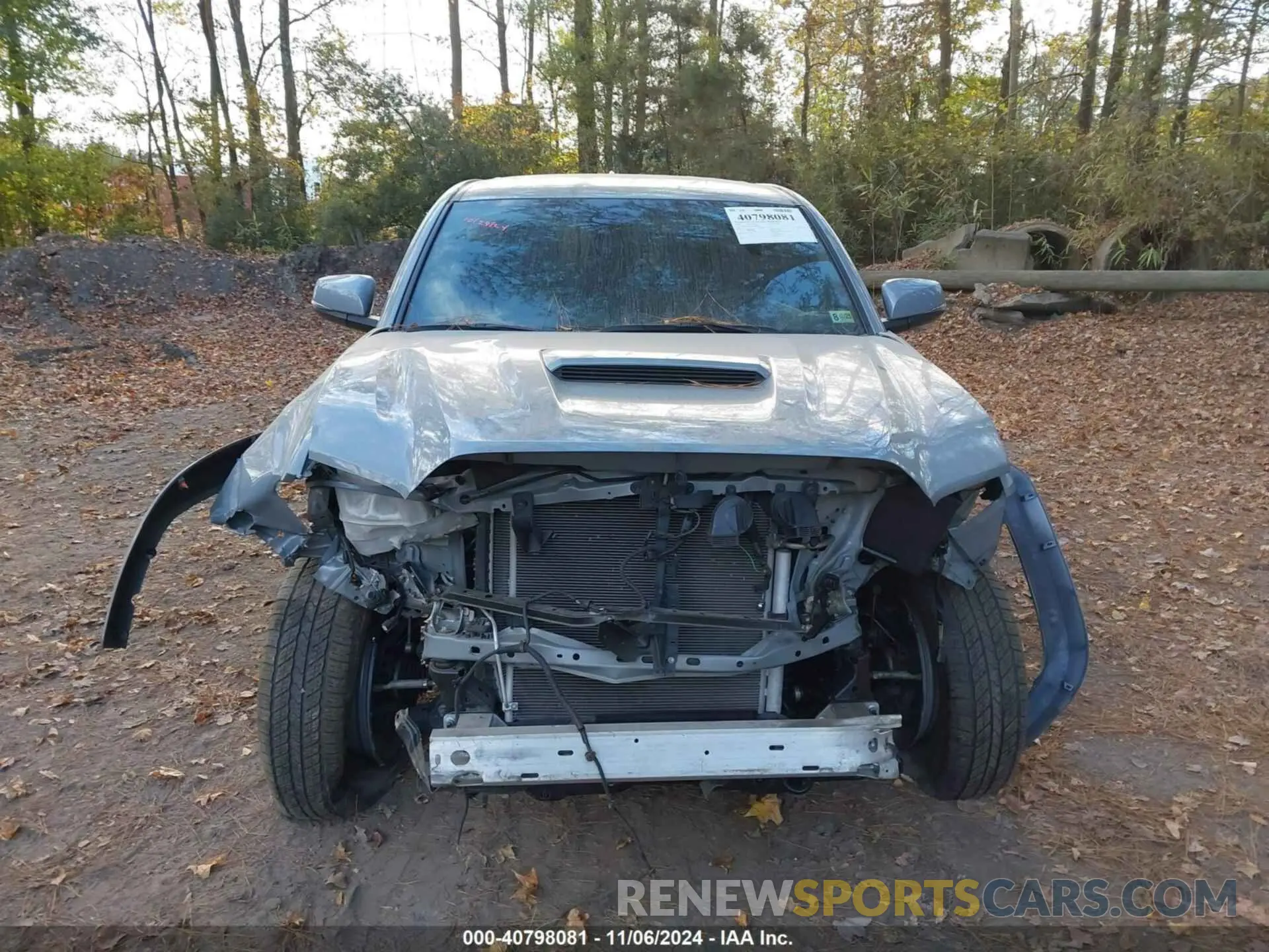 13 Photograph of a damaged car 3TYCZ5ANXMT035405 TOYOTA TACOMA 2021
