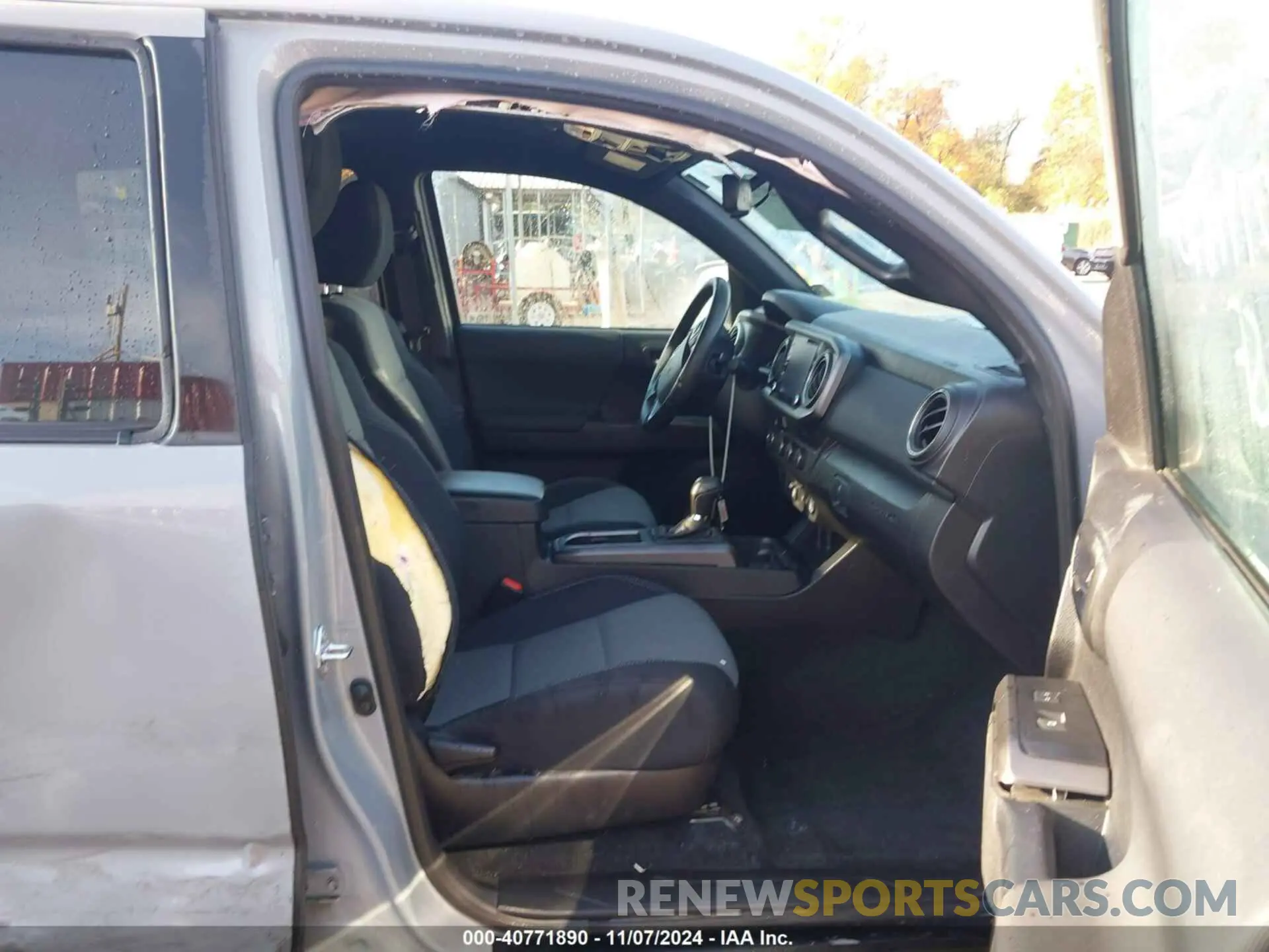 5 Photograph of a damaged car 3TYDZ5BN2MT002644 TOYOTA TACOMA 2021