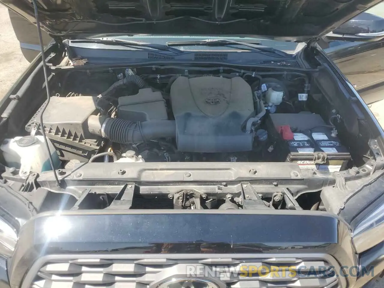 11 Photograph of a damaged car 3TYDZ5BN5MT002508 TOYOTA TACOMA 2021