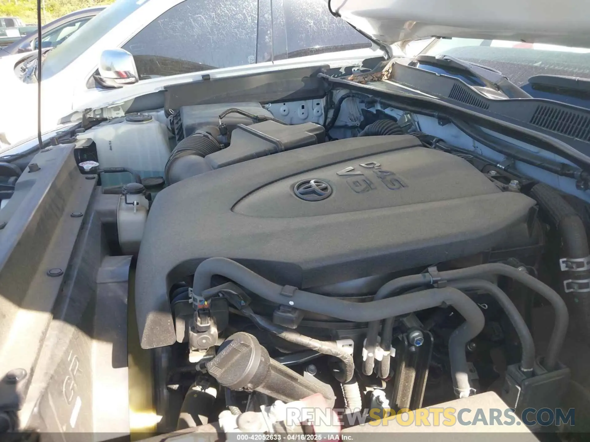 10 Photograph of a damaged car 3TYDZ5BN7MT003983 TOYOTA TACOMA 2021