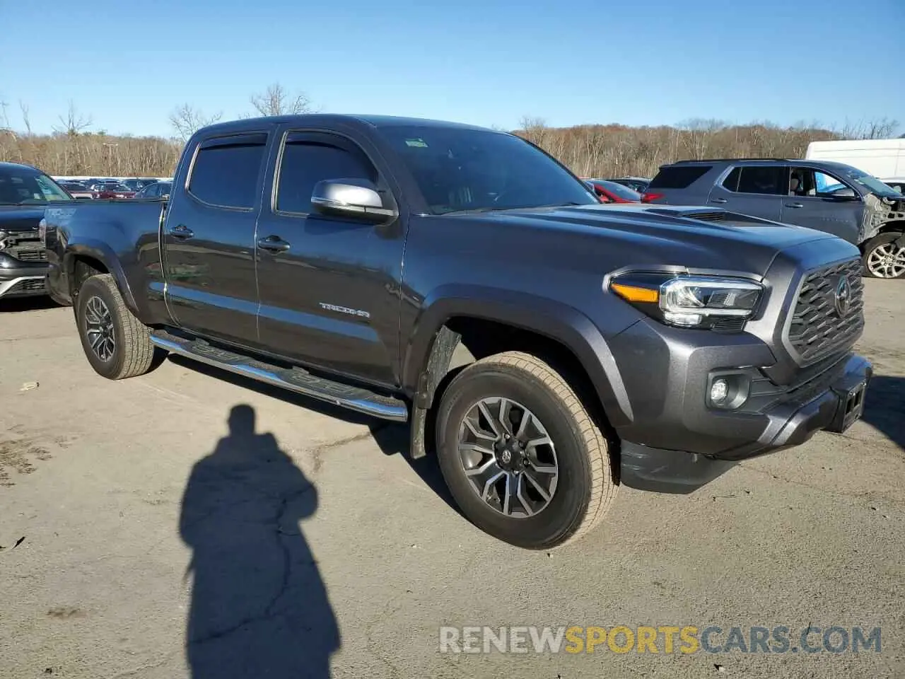 4 Photograph of a damaged car 3TYDZ5BN8MT000784 TOYOTA TACOMA 2021