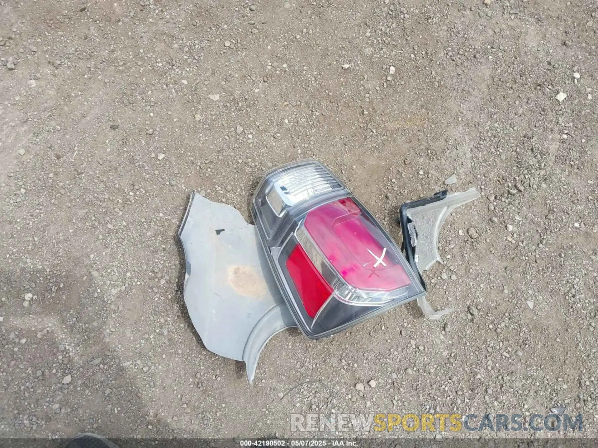 12 Photograph of a damaged car 3TYDZ5BNXMT003542 TOYOTA TACOMA 2021