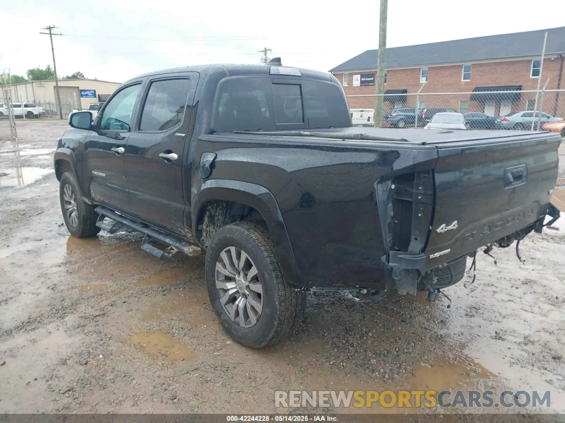 3 Photograph of a damaged car 3TYGZ5AN0MT017514 TOYOTA TACOMA 2021