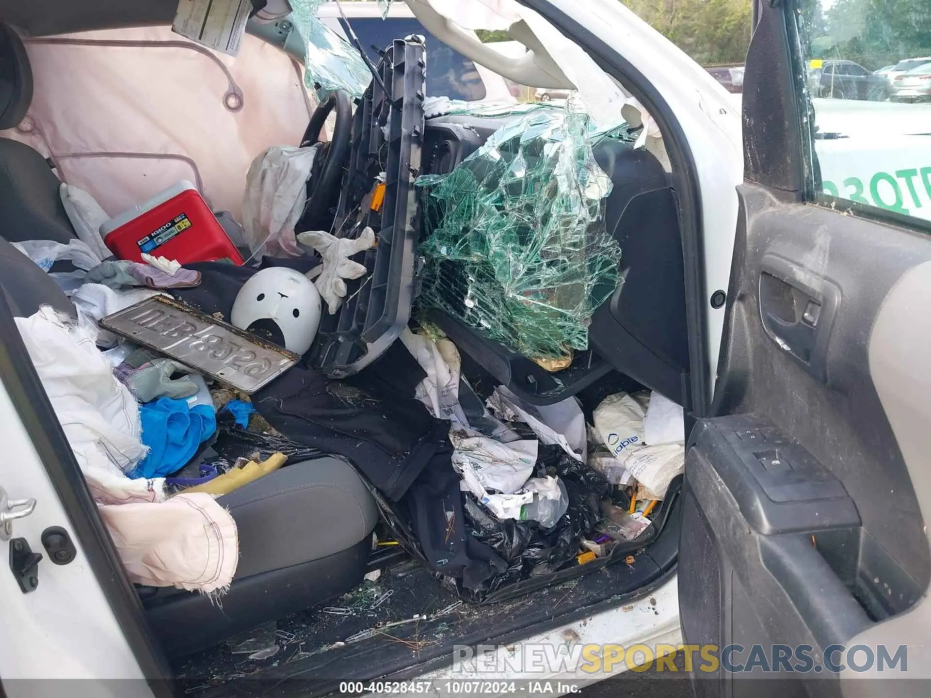5 Photograph of a damaged car 3TYRX5GN2MT013664 TOYOTA TACOMA 2021