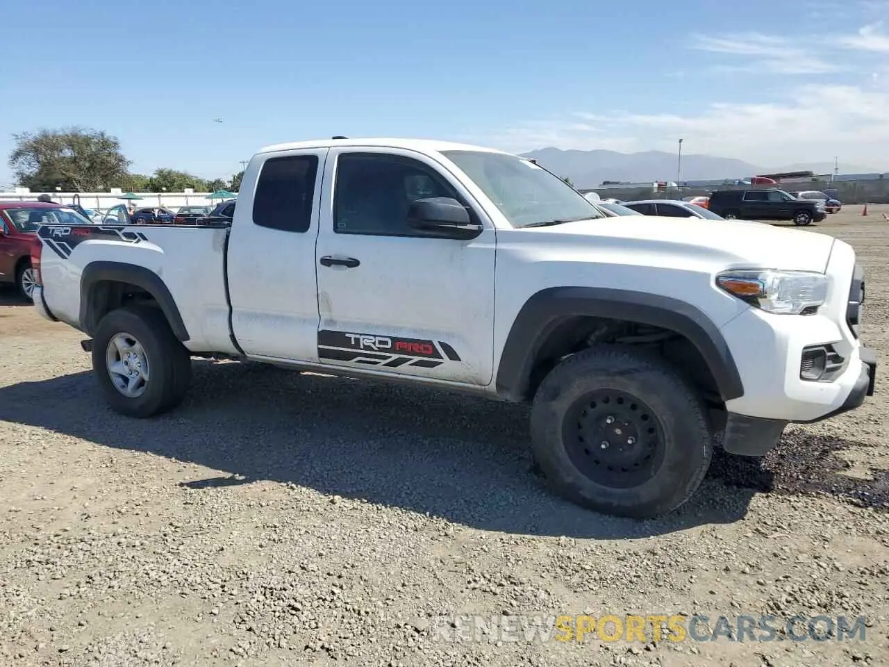 4 Photograph of a damaged car 3TYRX5GN3MT032322 TOYOTA TACOMA 2021