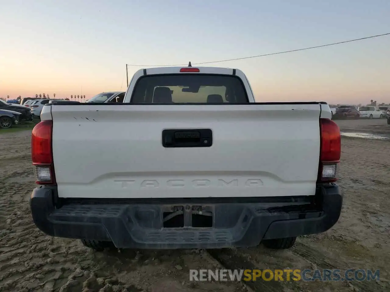 6 Photograph of a damaged car 3TYRX5GN3MT032434 TOYOTA TACOMA 2021