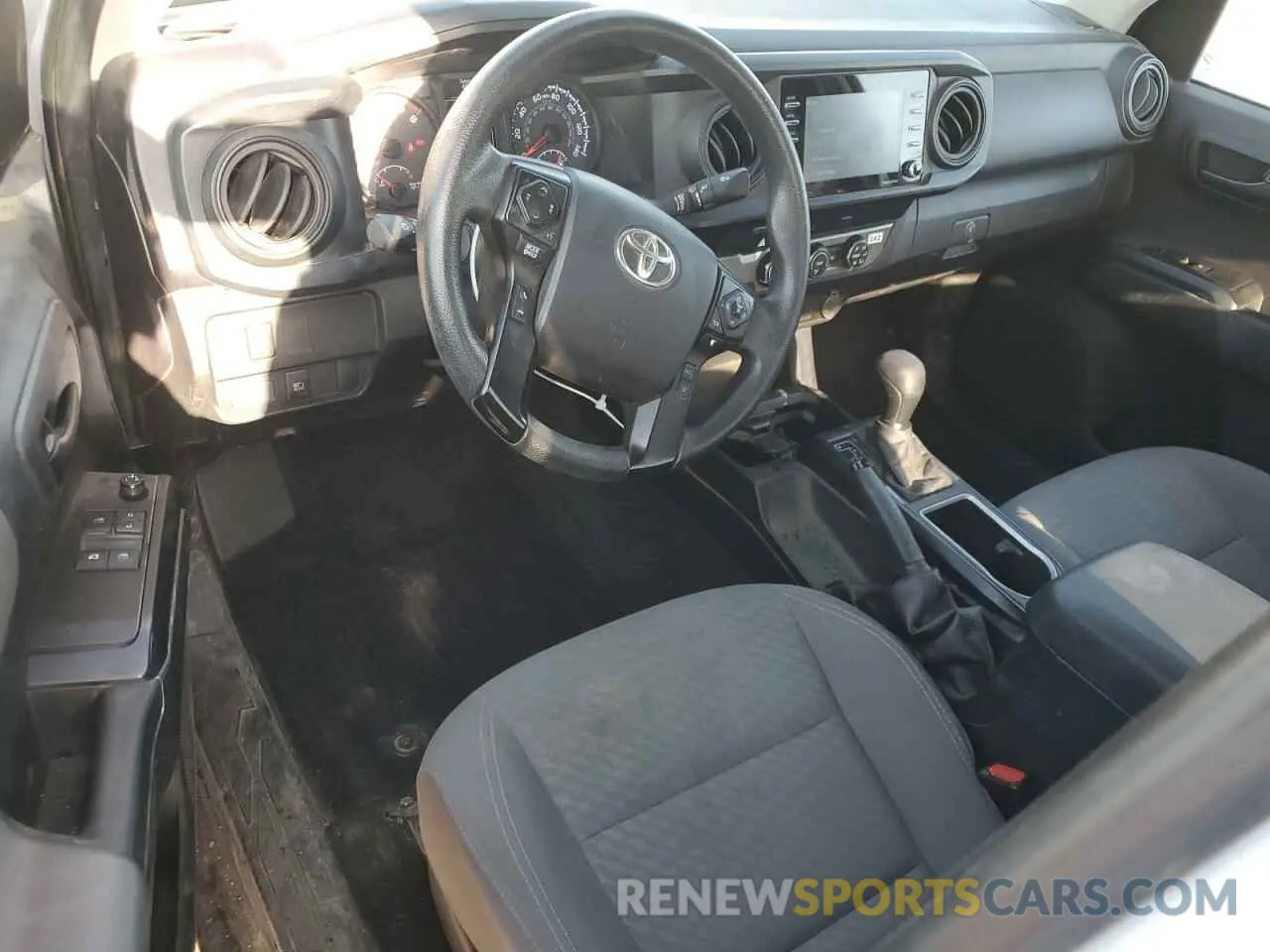 8 Photograph of a damaged car 3TYRX5GN3MT032434 TOYOTA TACOMA 2021