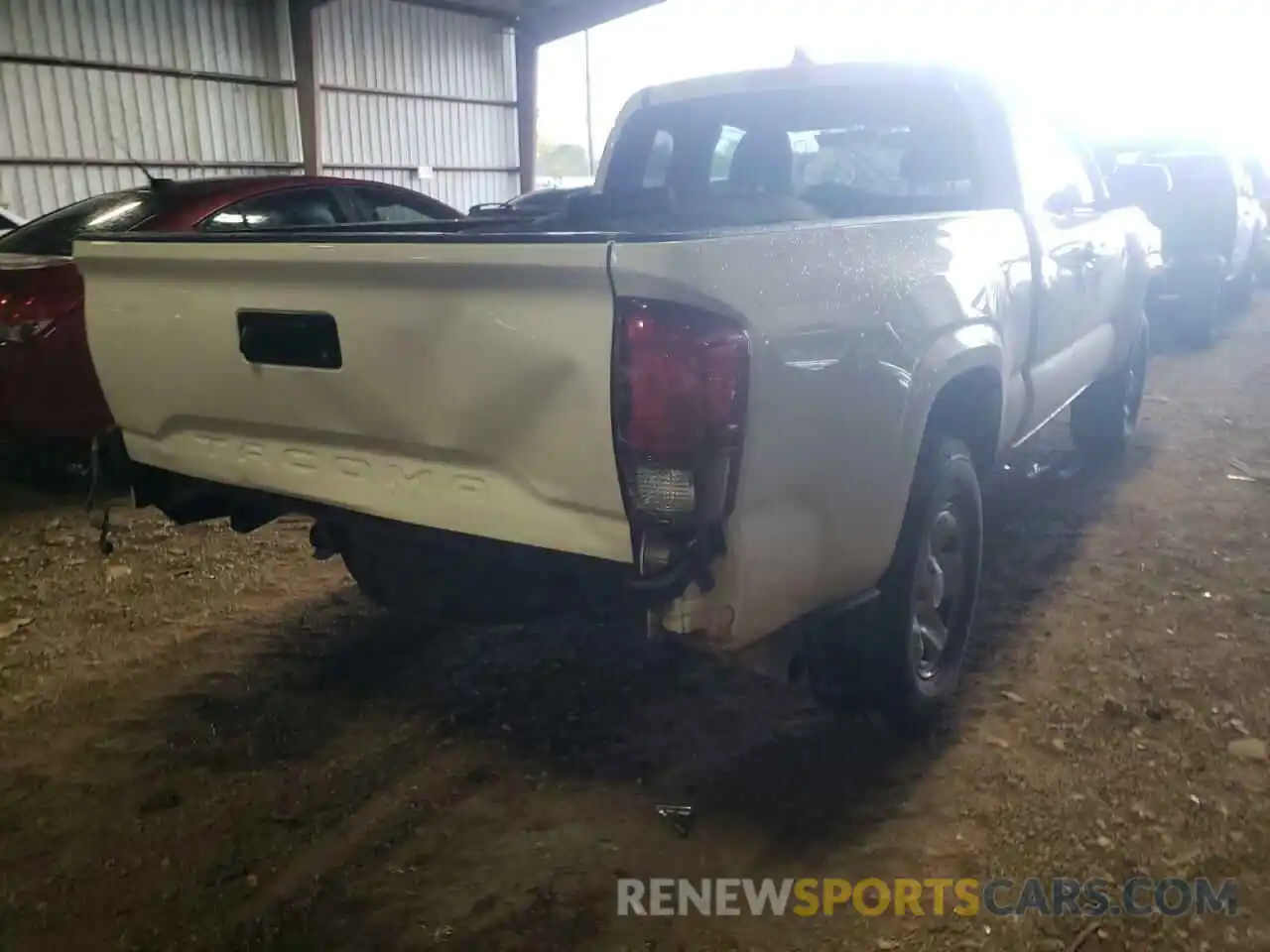 4 Photograph of a damaged car 3TYRX5GN5MT010550 TOYOTA TACOMA 2021