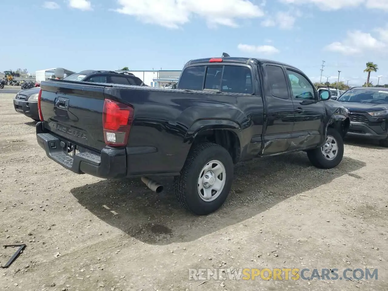 3 Photograph of a damaged car 3TYRX5GN5MT017062 TOYOTA TACOMA 2021