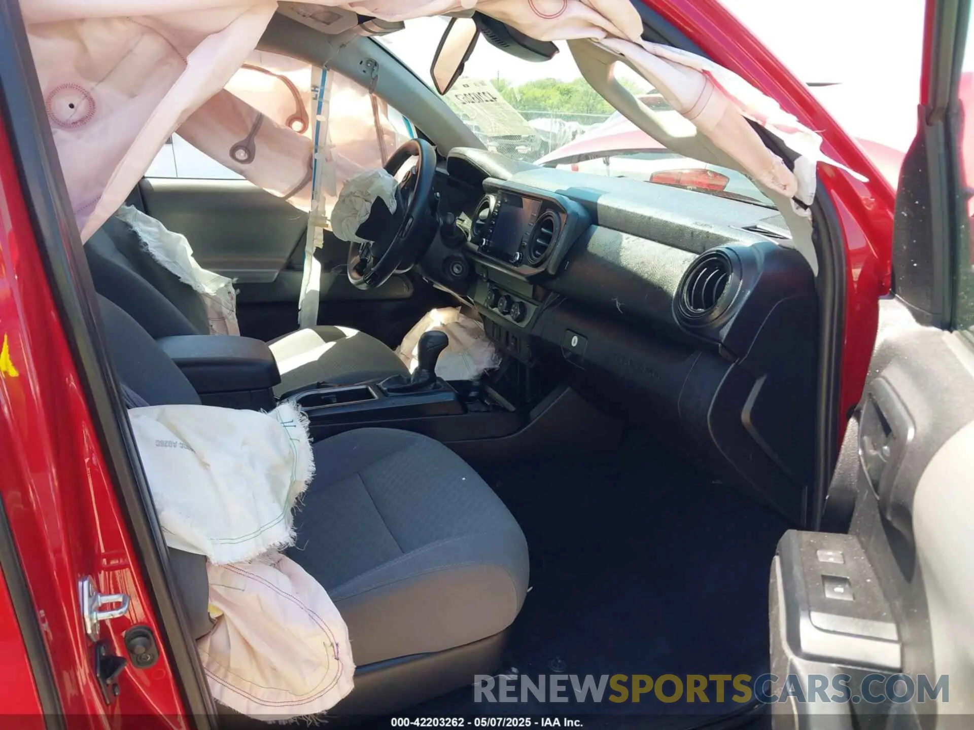5 Photograph of a damaged car 3TYRX5GN6MT016261 TOYOTA TACOMA 2021