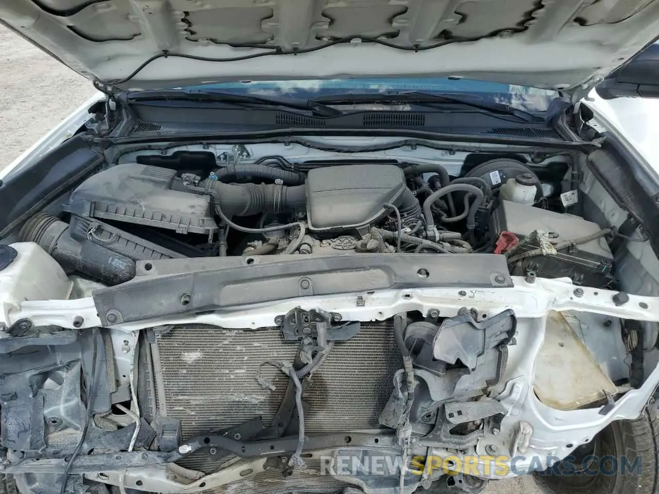 11 Photograph of a damaged car 3TYRX5GN7MT010663 TOYOTA TACOMA 2021
