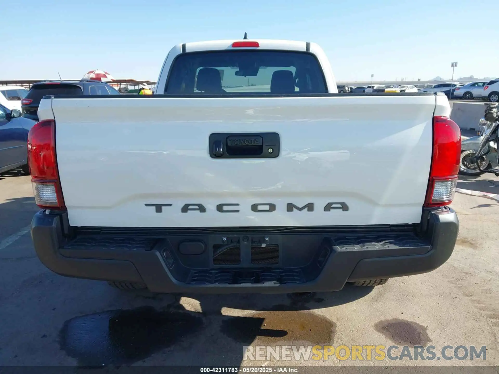 16 Photograph of a damaged car 3TYRX5GN8MT013815 TOYOTA TACOMA 2021