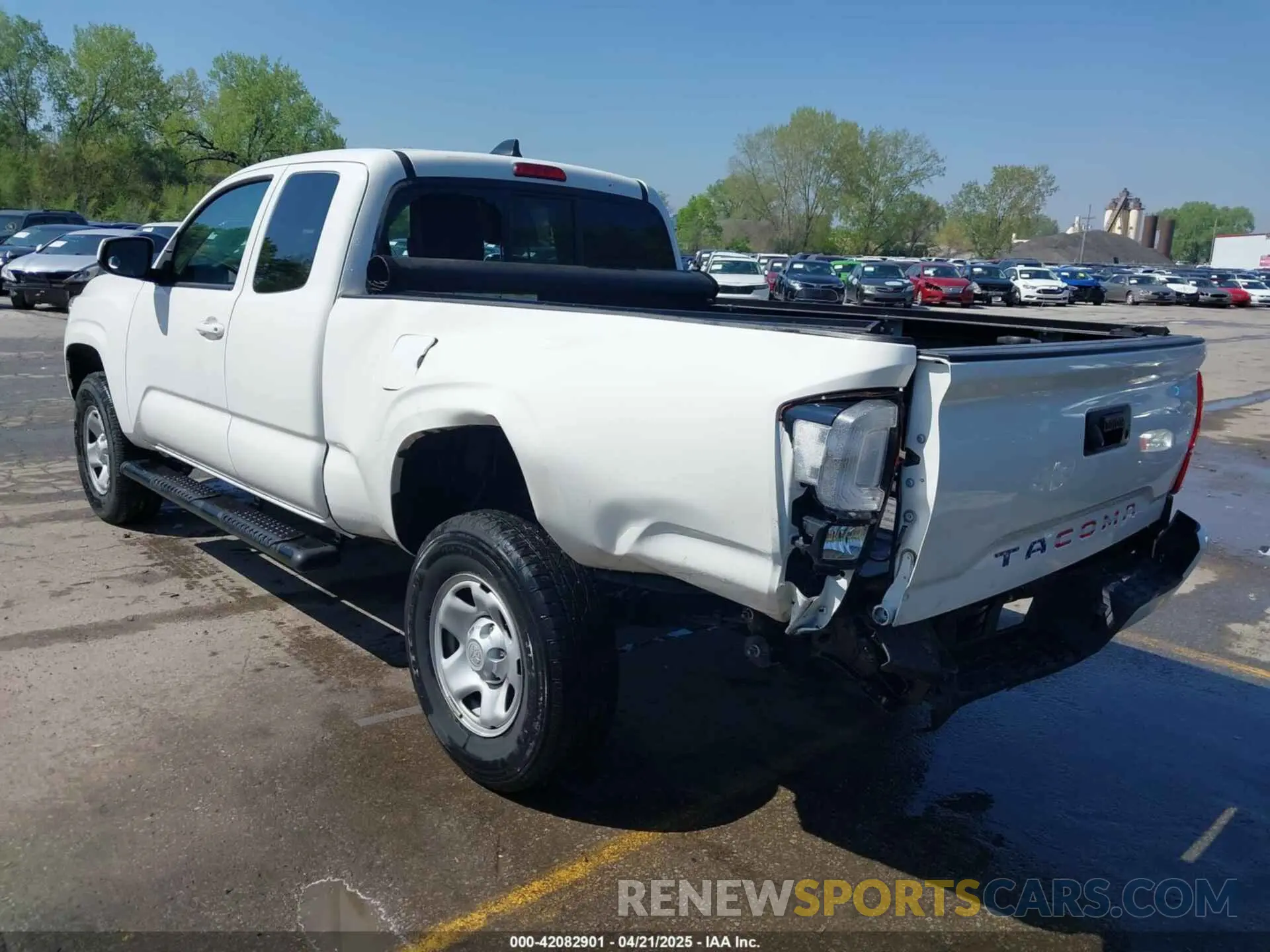 3 Photograph of a damaged car 3TYRX5GNXMT024248 TOYOTA TACOMA 2021