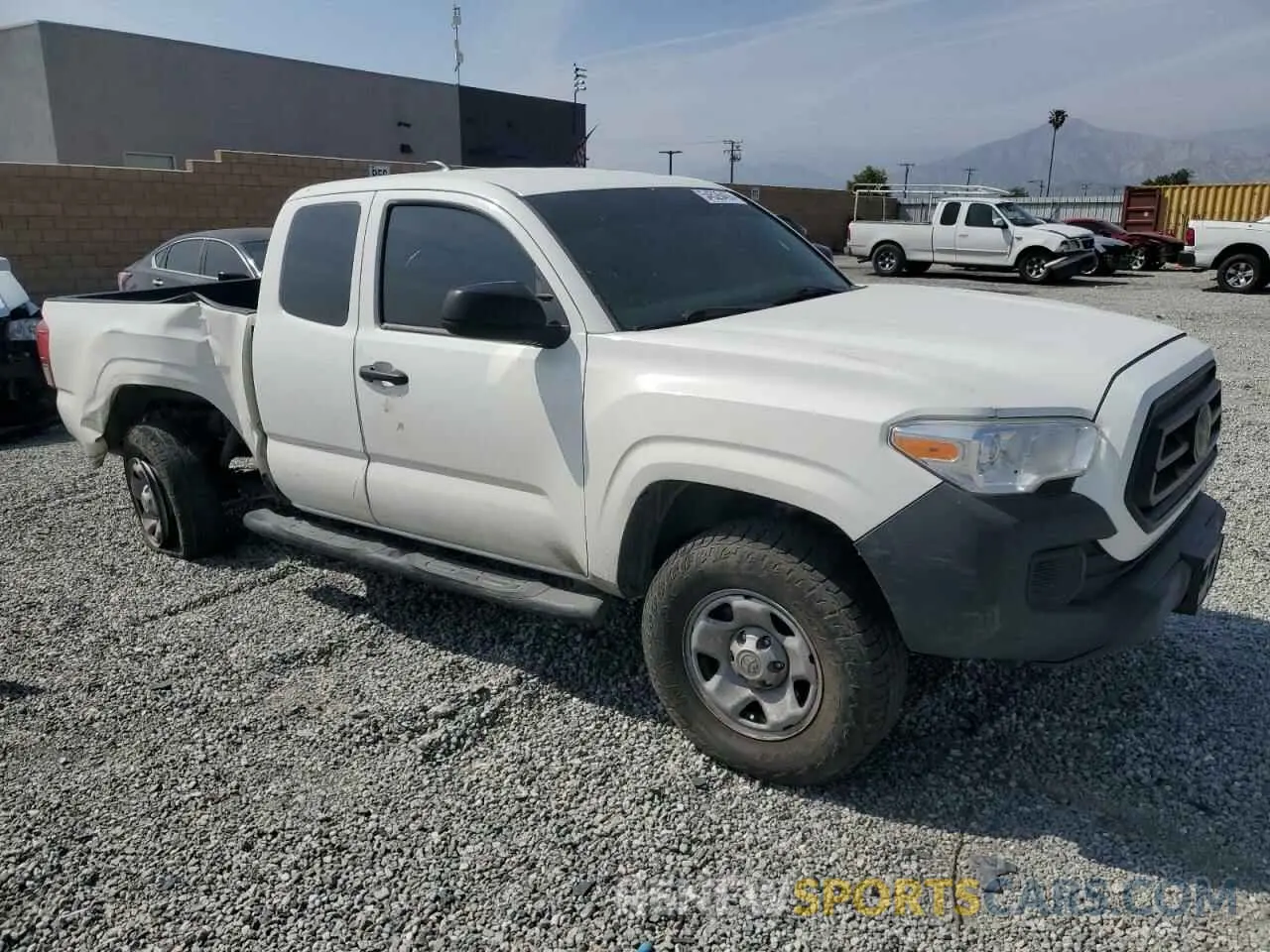 4 Photograph of a damaged car 3TYRX5GNXMT032835 TOYOTA TACOMA 2021